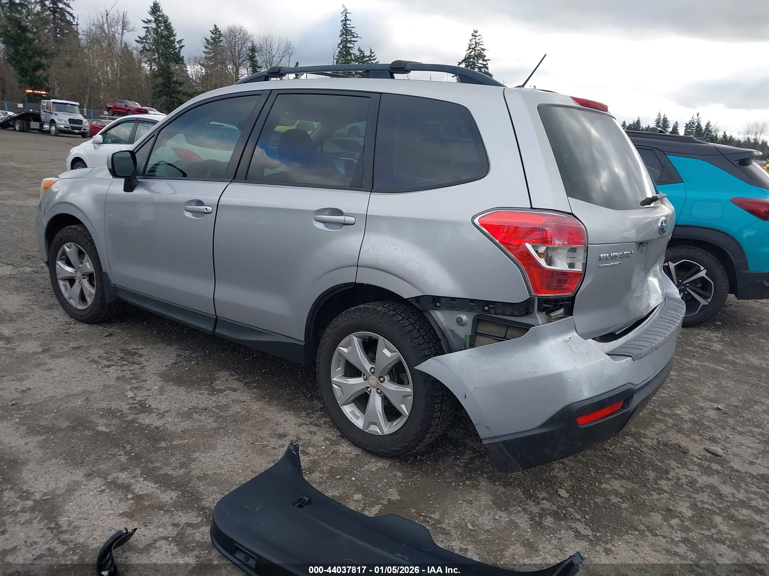 SUBARU FORESTER image 3