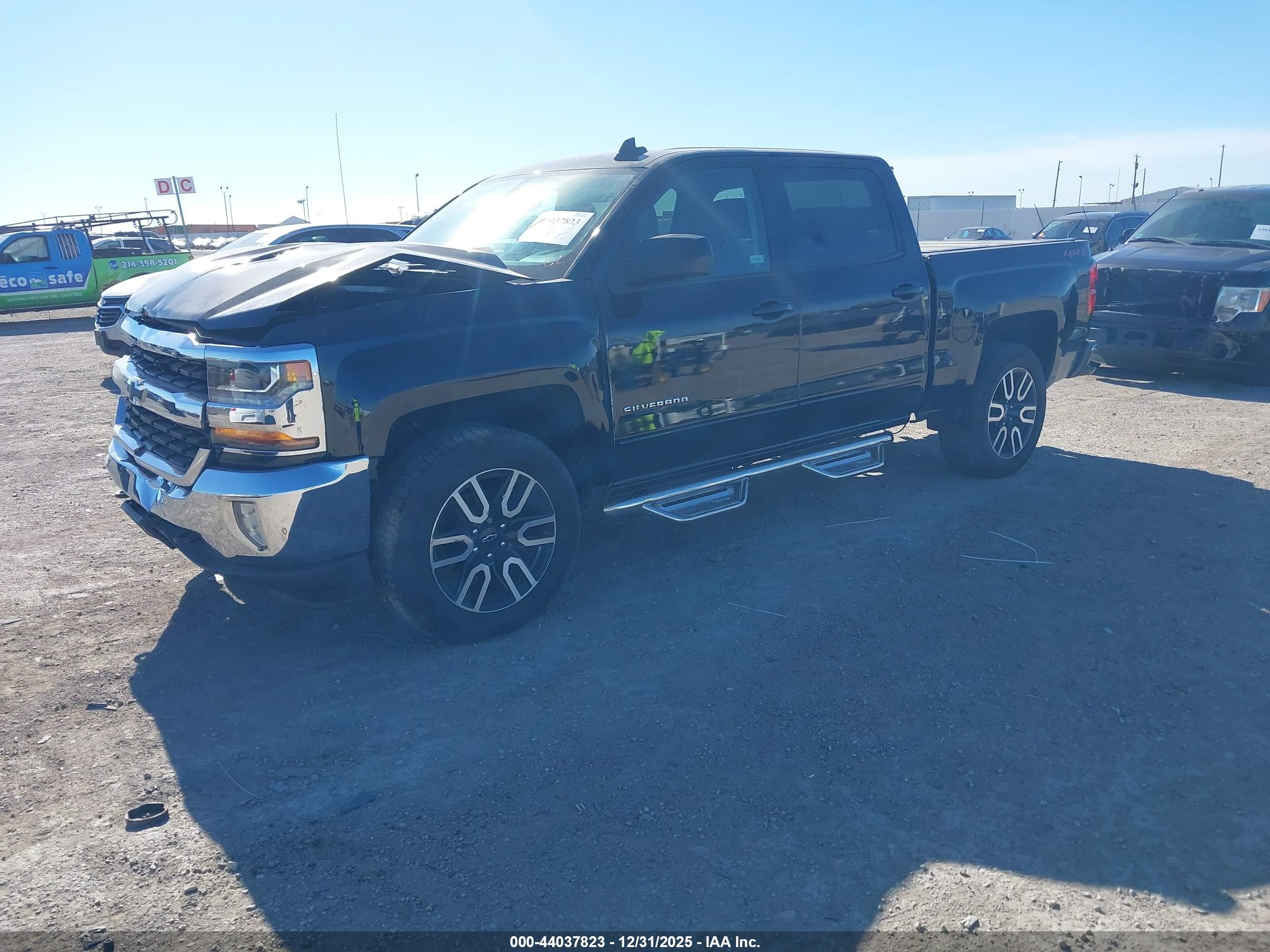 CHEVROLET SILVERADO image 2