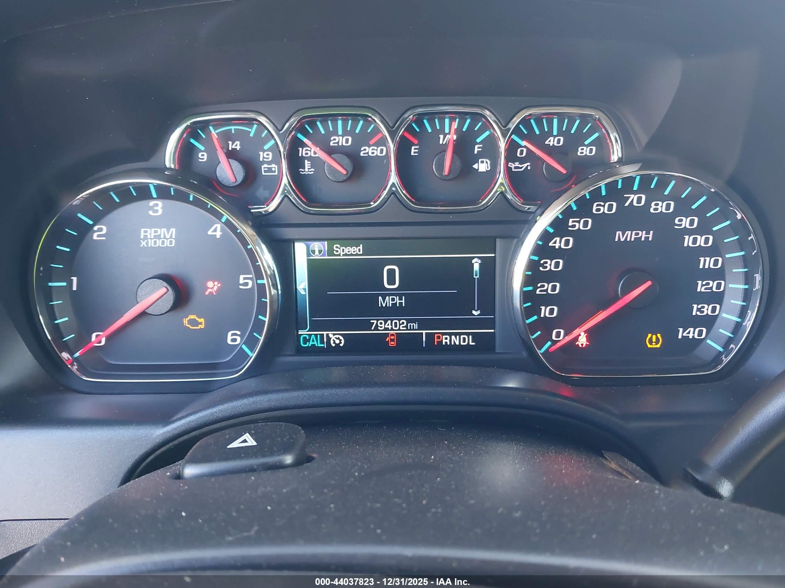 CHEVROLET SILVERADO image 7
