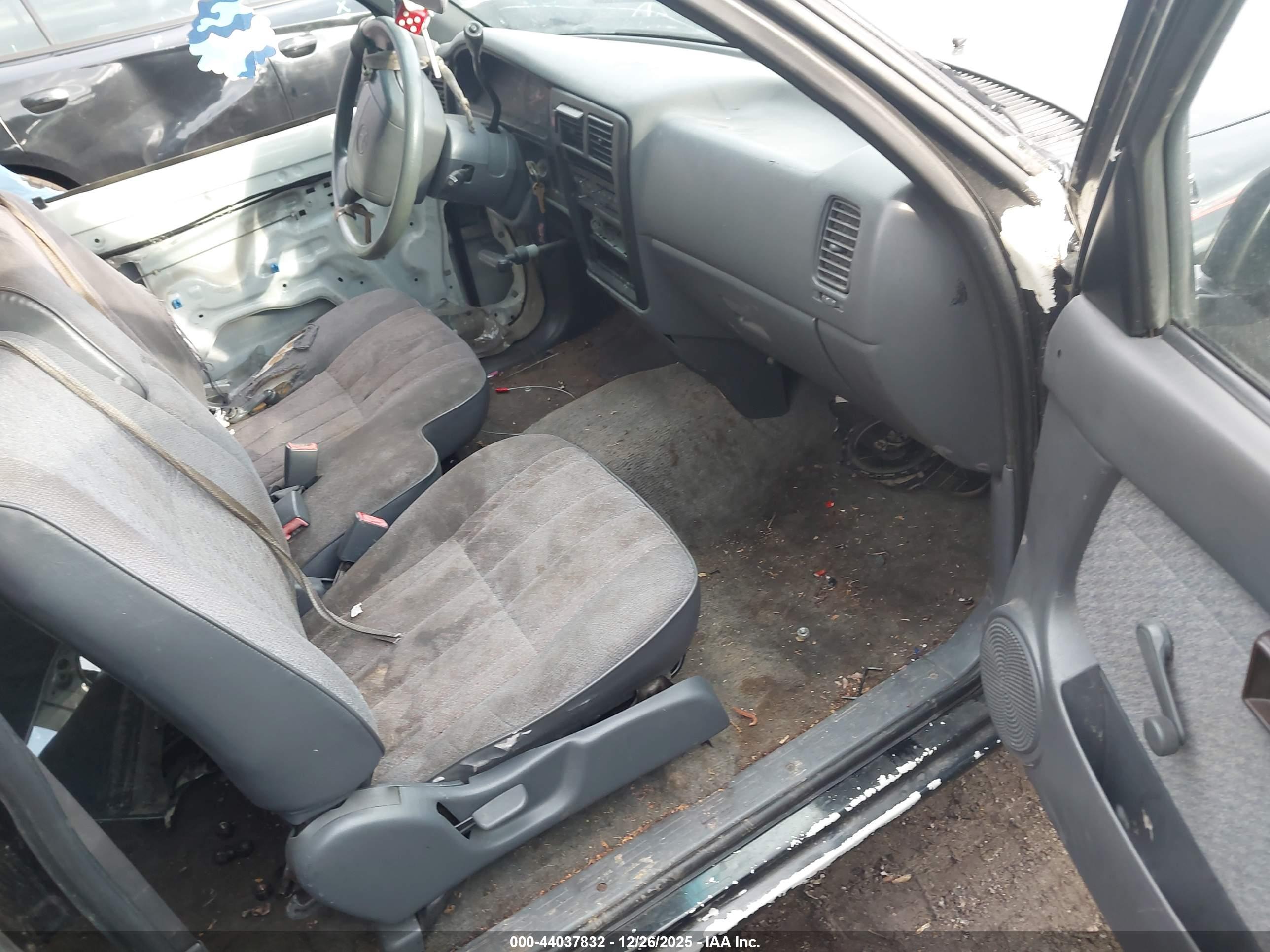 TOYOTA TACOMA image 5