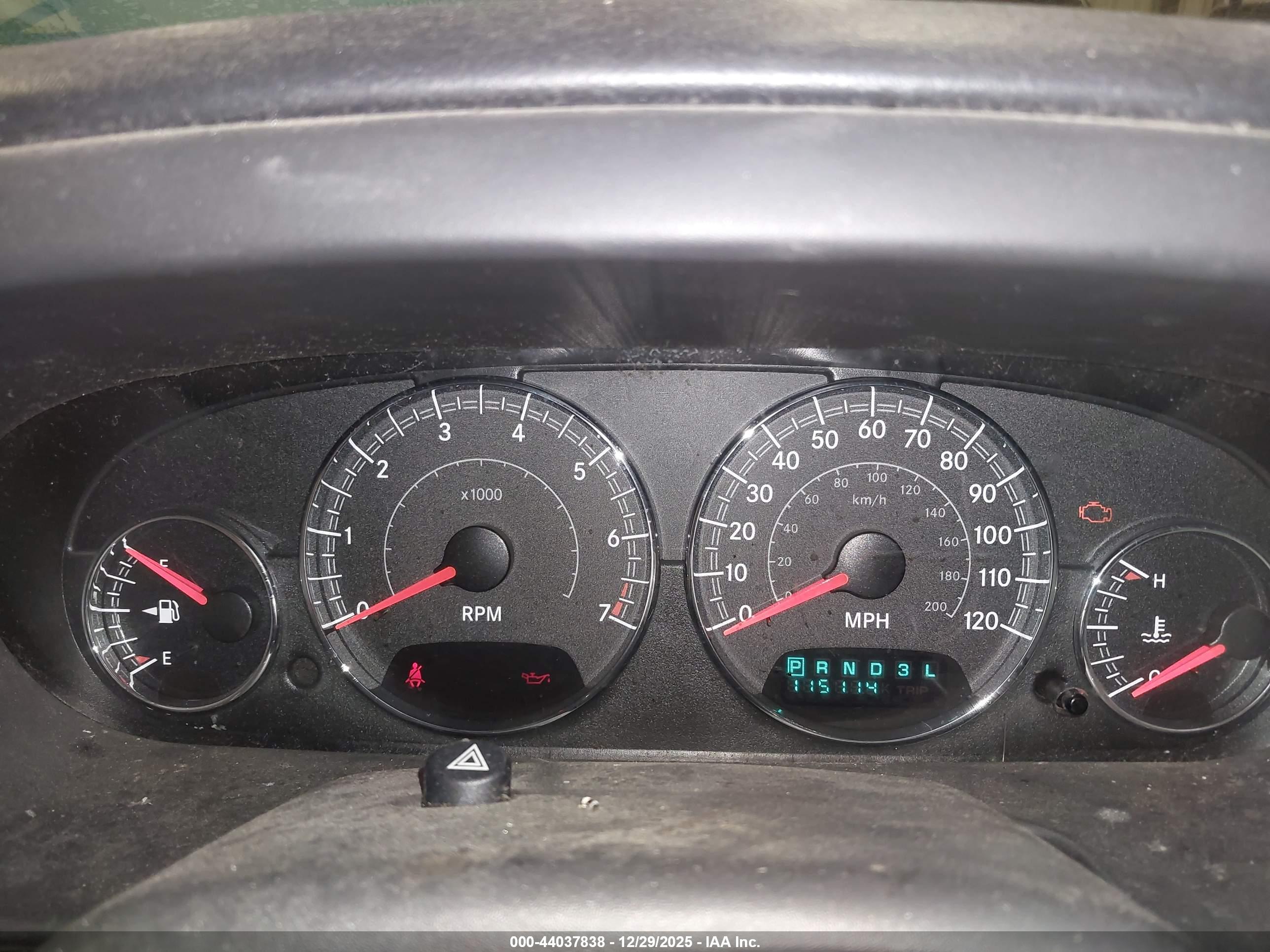 CHRYSLER SEBRING image 7