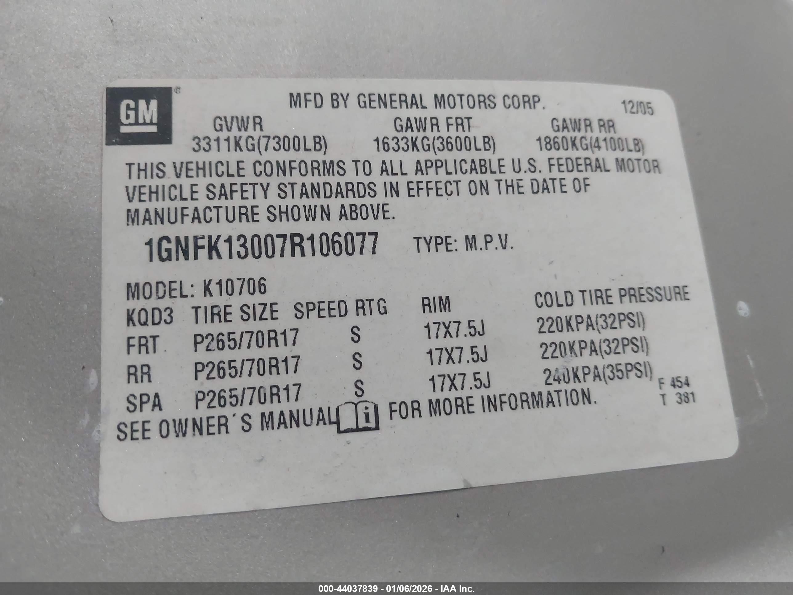 CHEVROLET TAHOE image 9