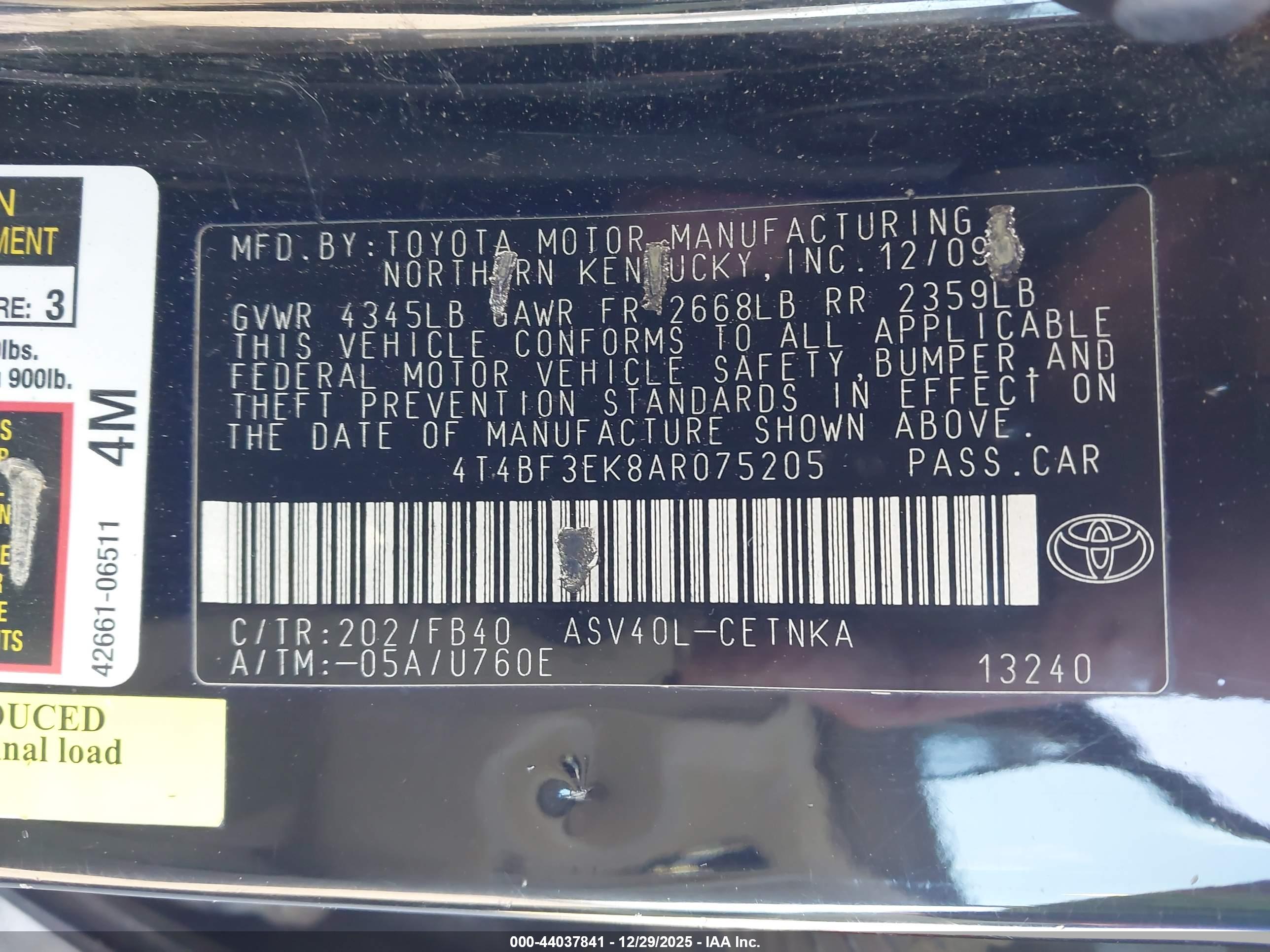 TOYOTA CAMRY image 9