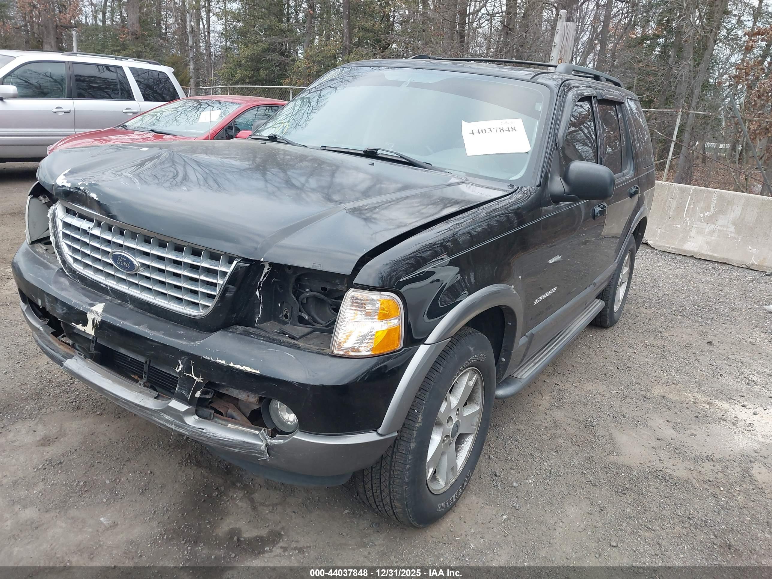 FORD EXPLORER image 2