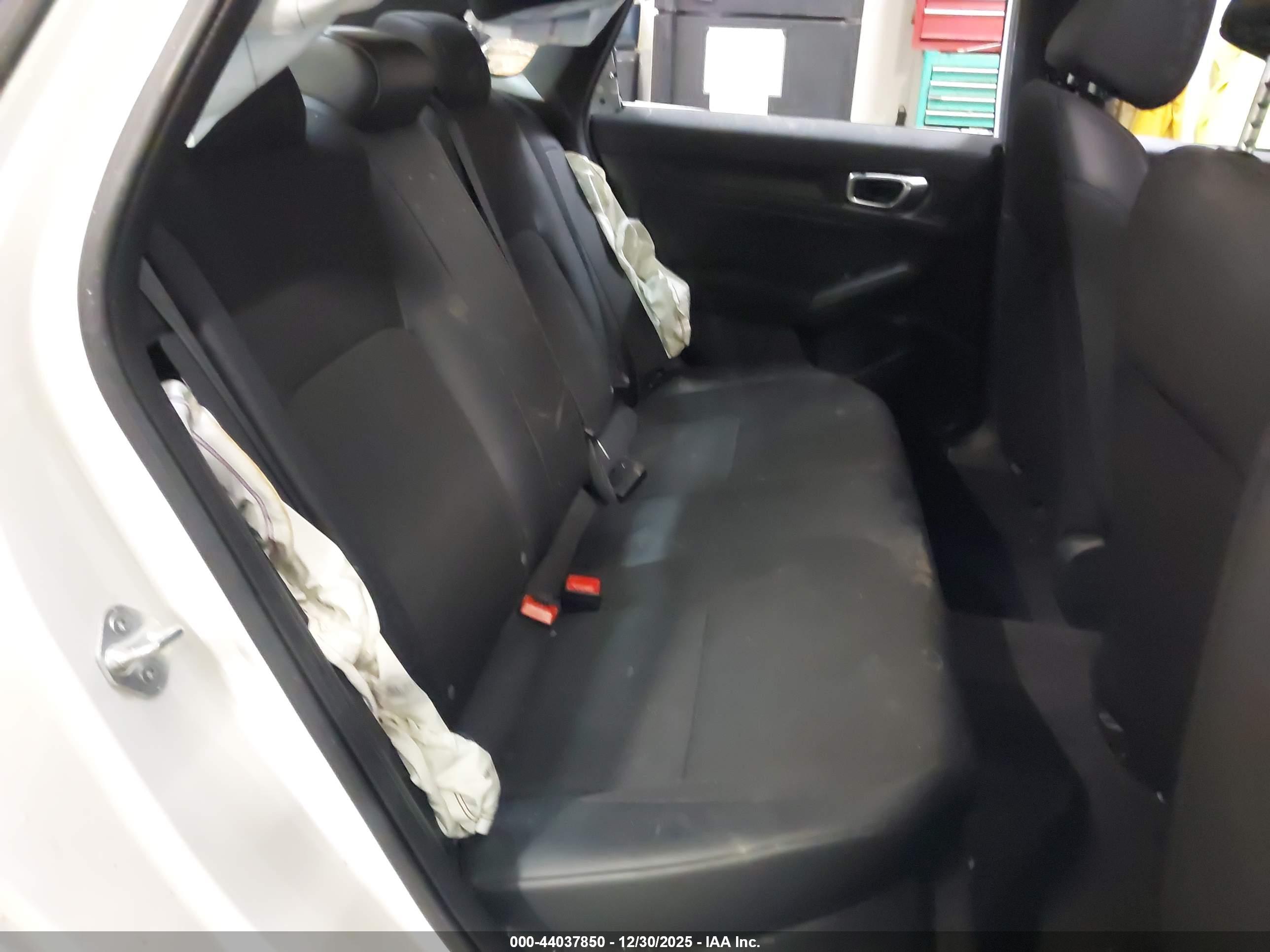 HONDA CIVIC image 8