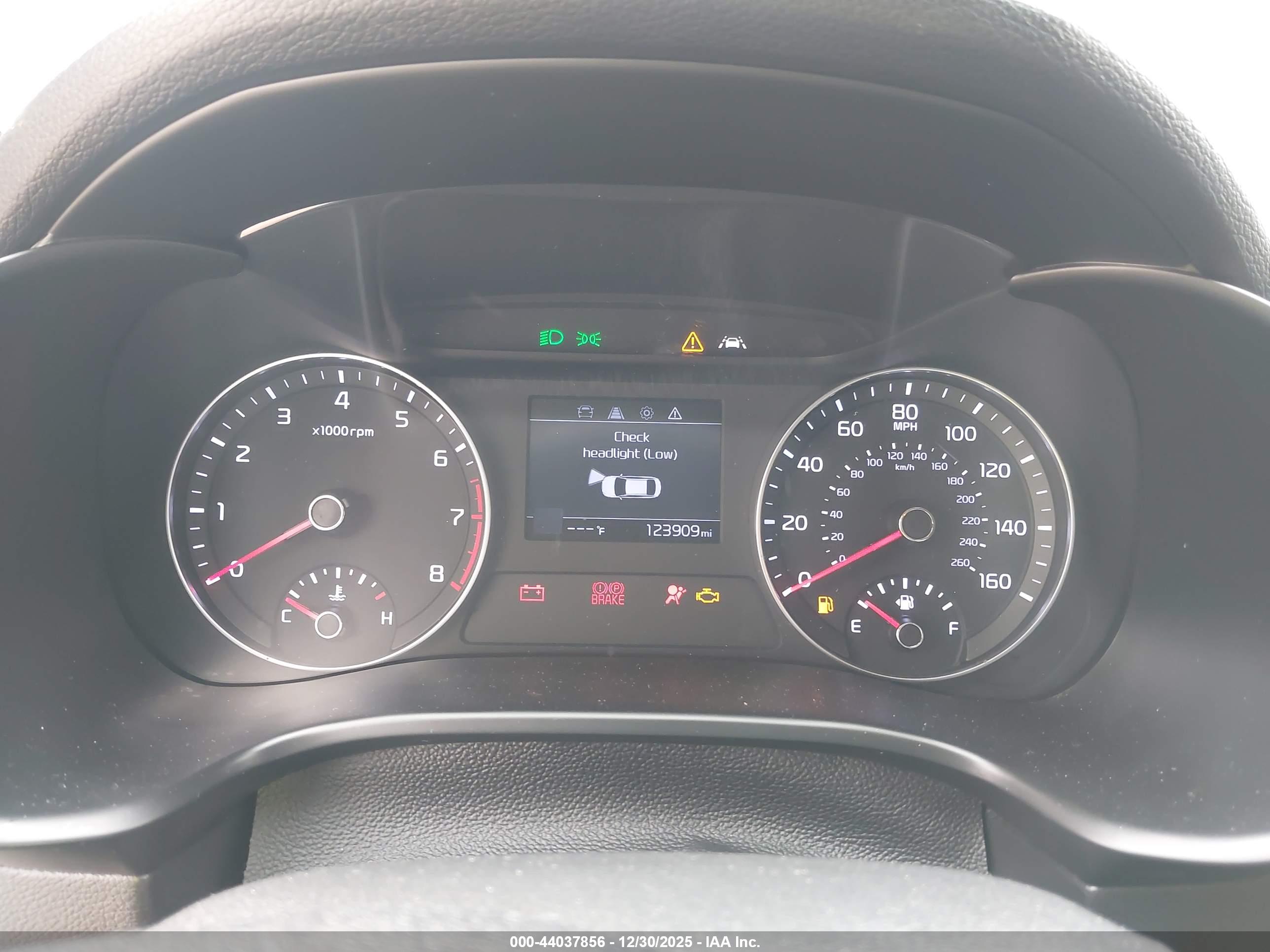 KIA FORTE image 7