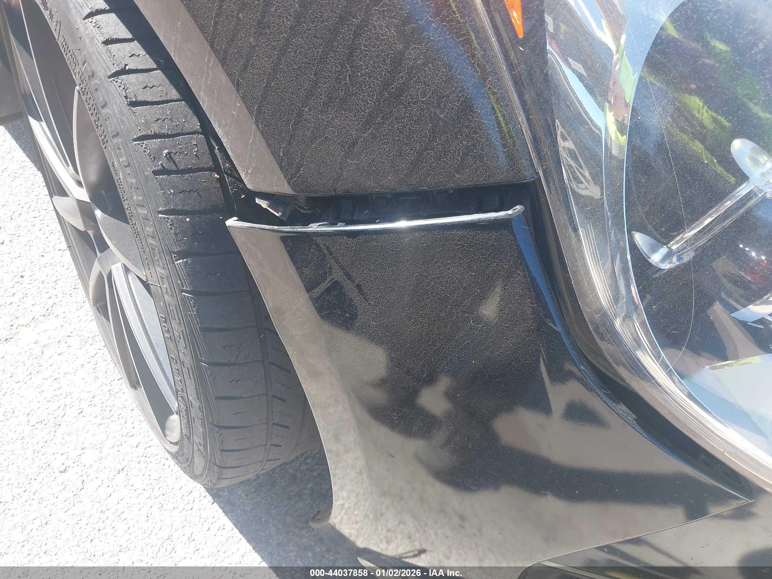 HYUNDAI VELOSTER image 6