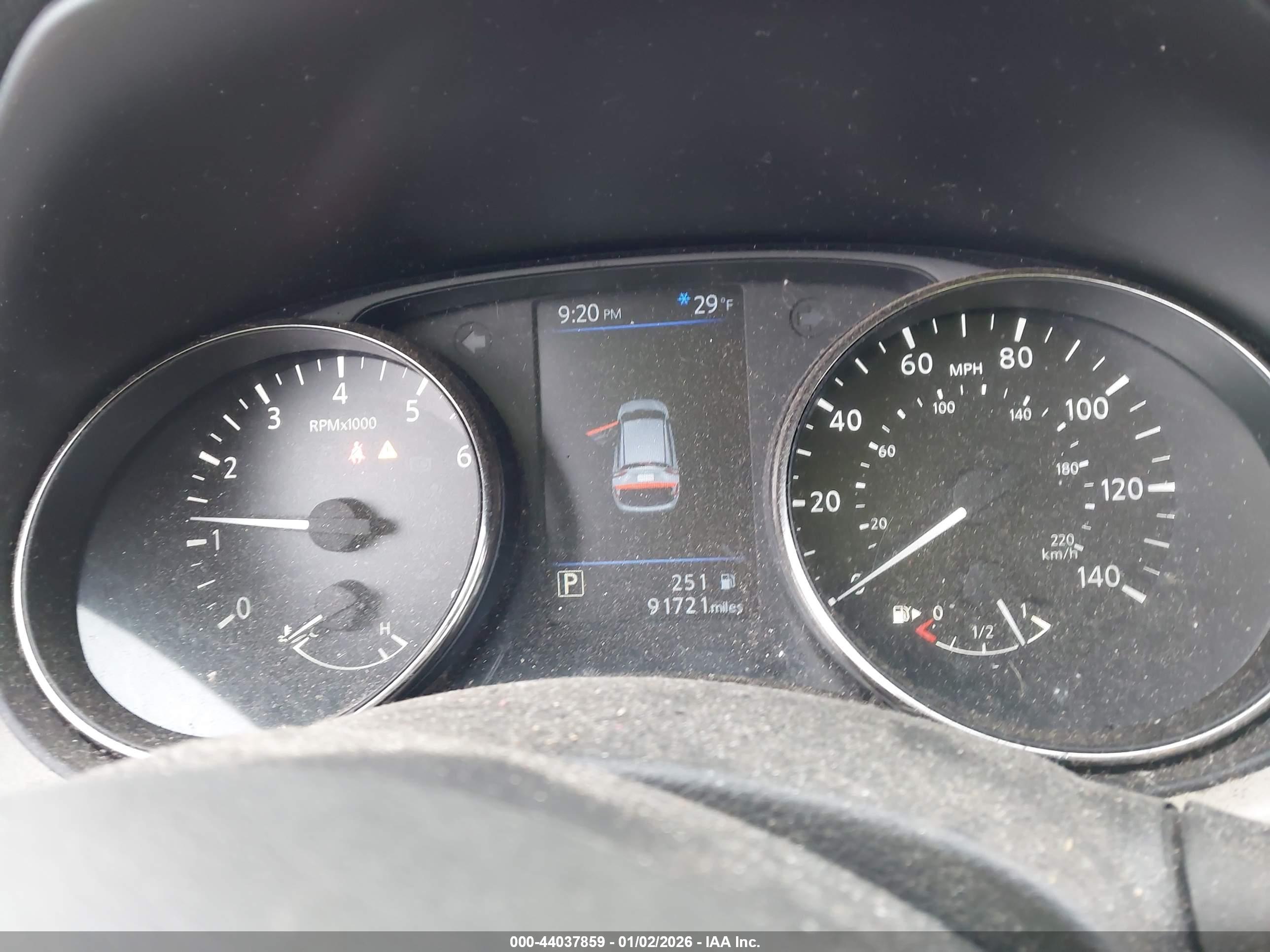 NISSAN ROGUE image 7