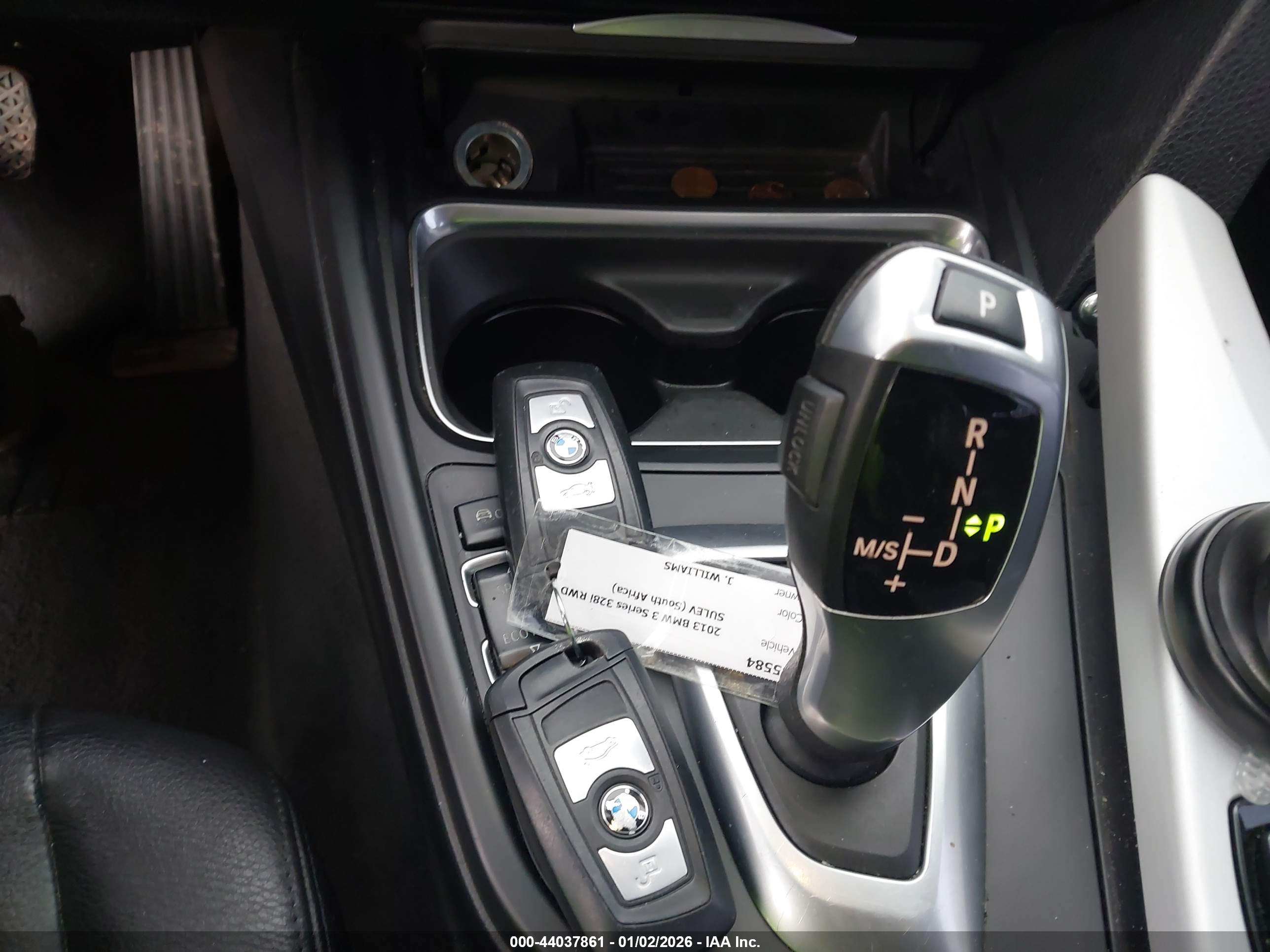 BMW 328I image 11