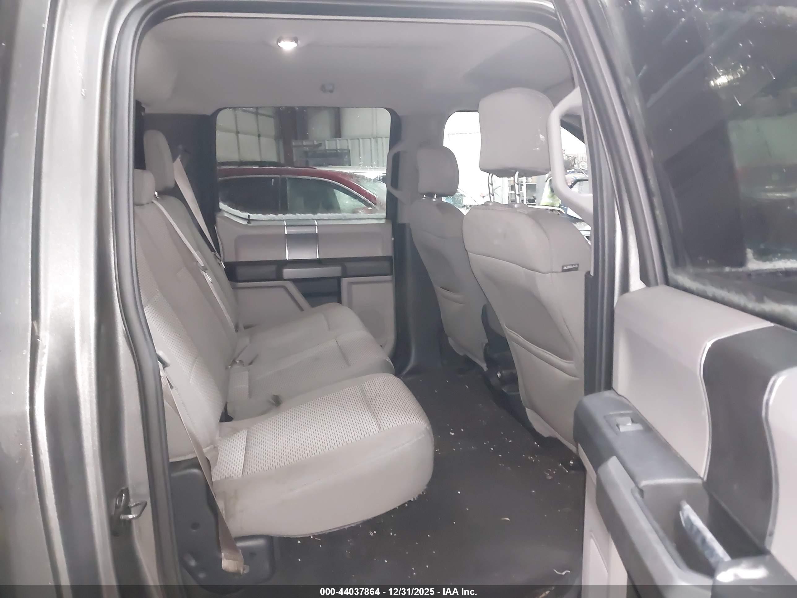 FORD F-150 image 8