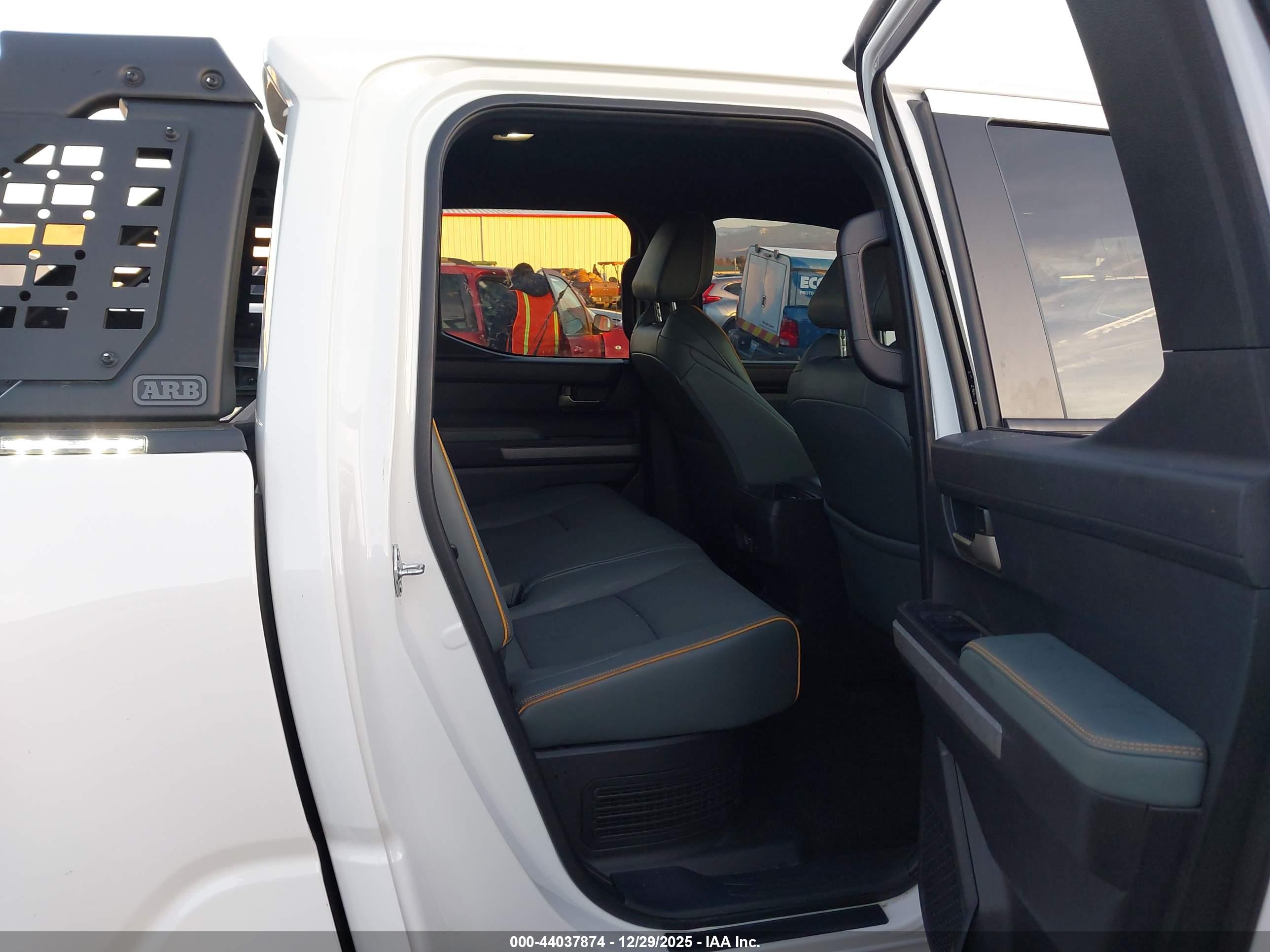 TOYOTA TACOMA image 8