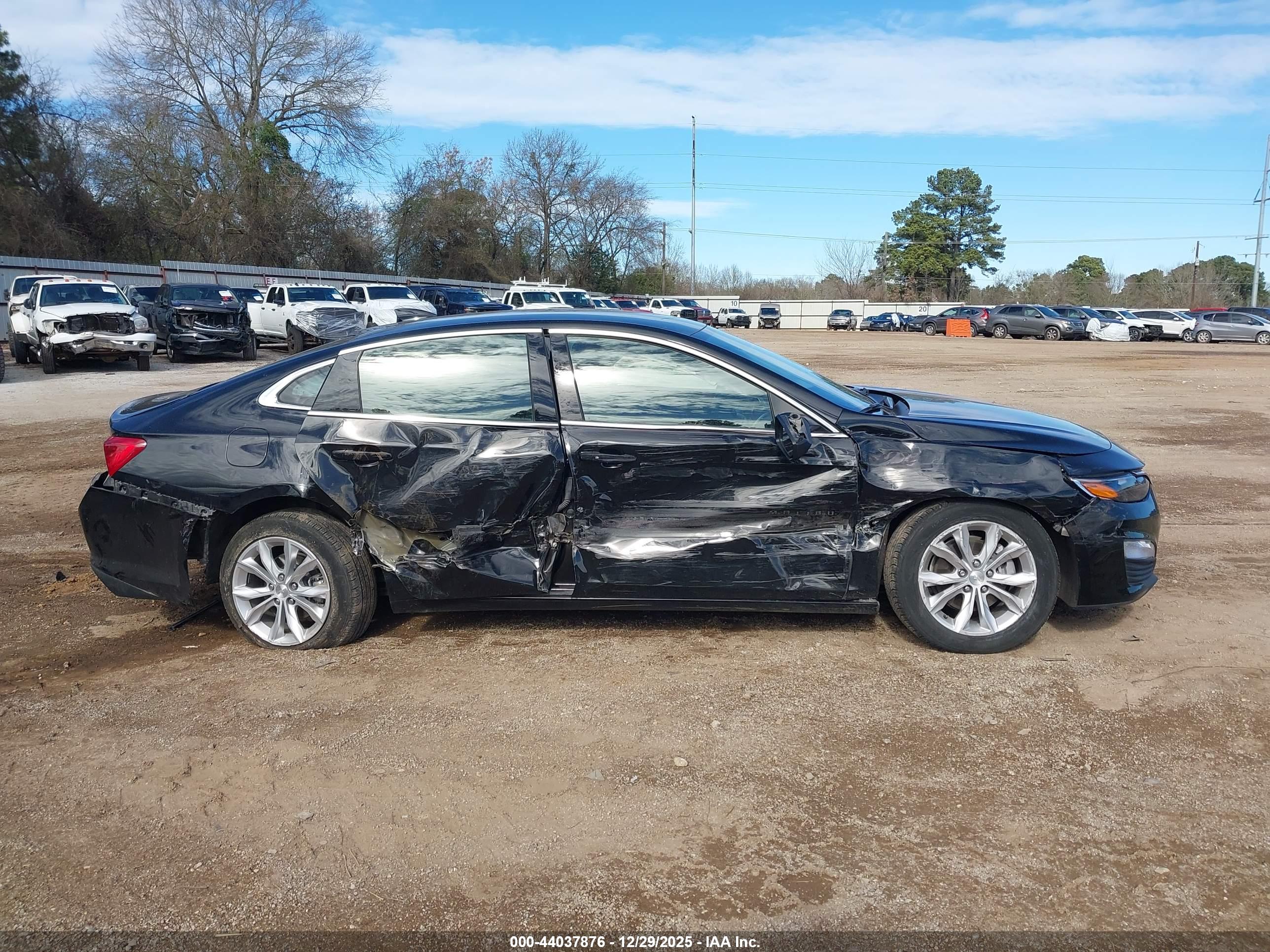 CHEVROLET MALIBU image 6
