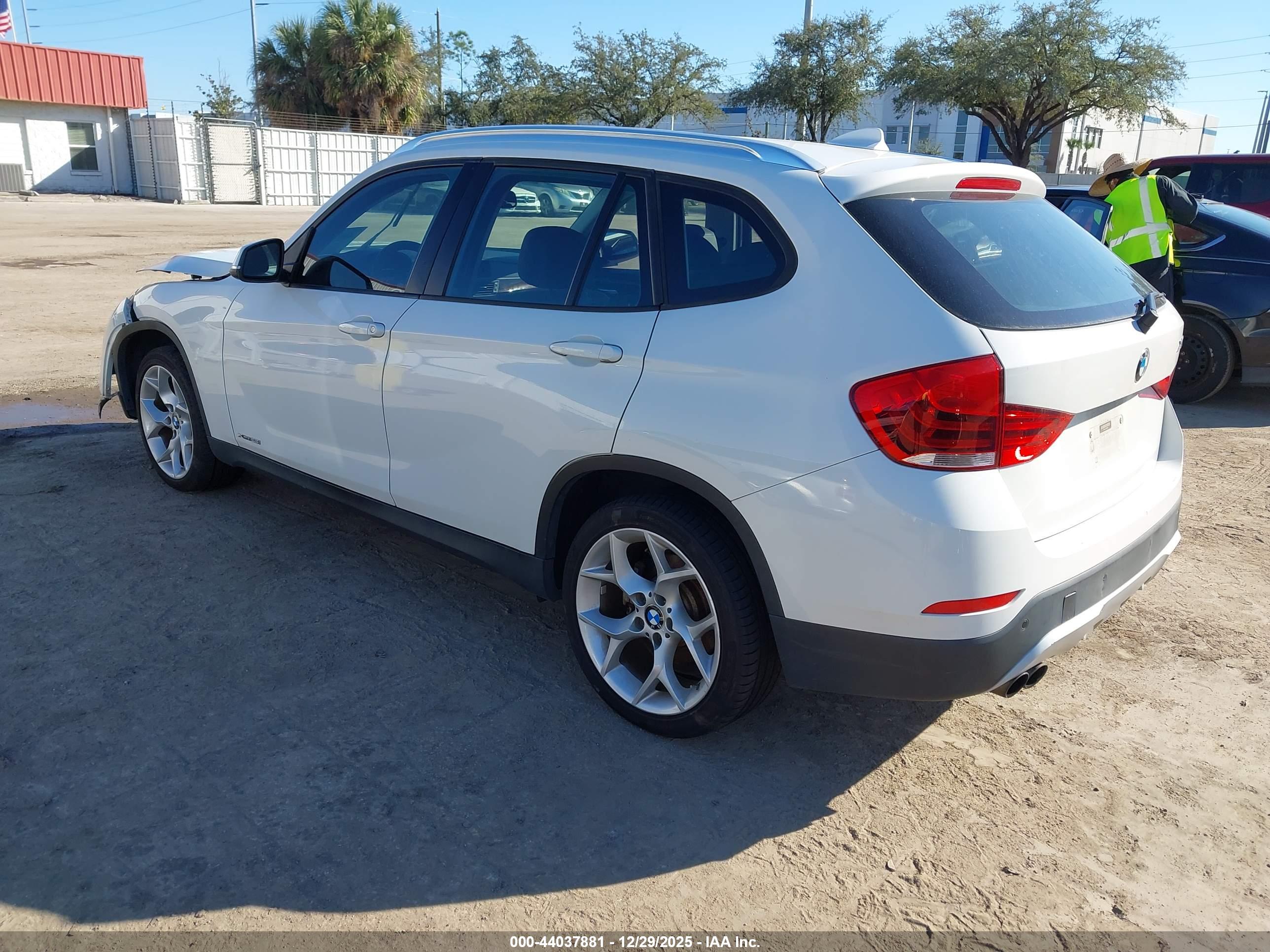 BMW X1 image 3