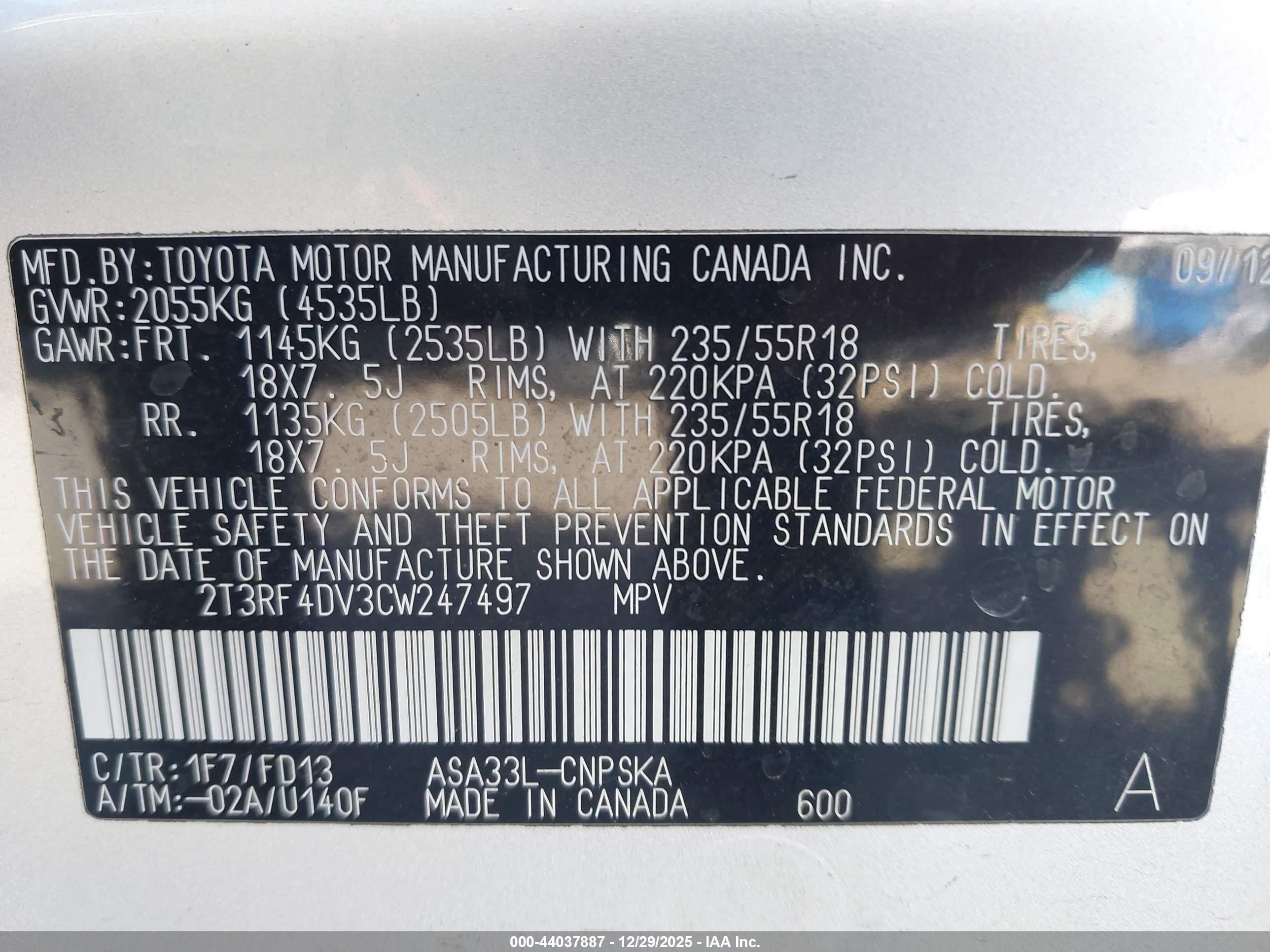 TOYOTA RAV4 image 9