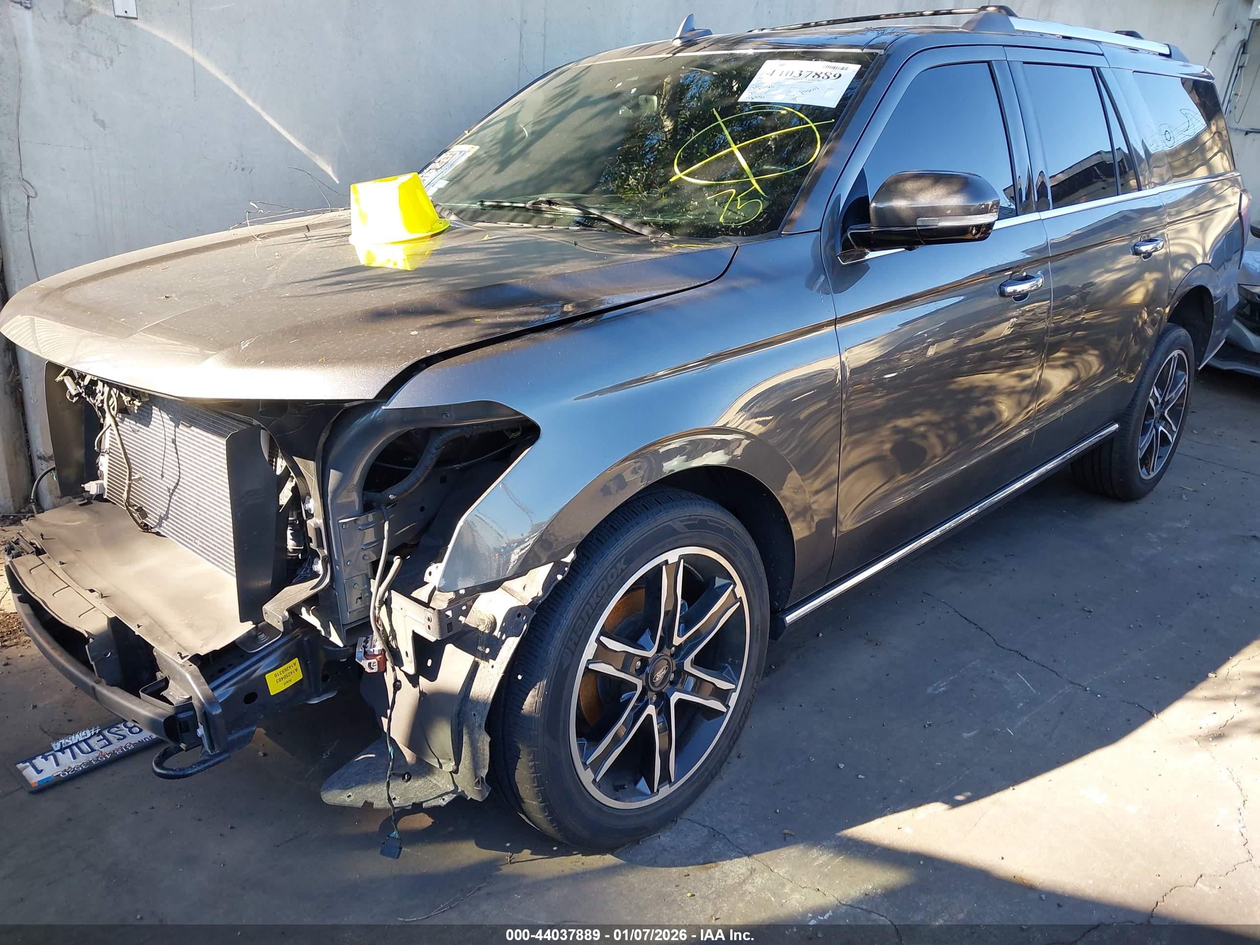 FORD EXPEDITION image 2