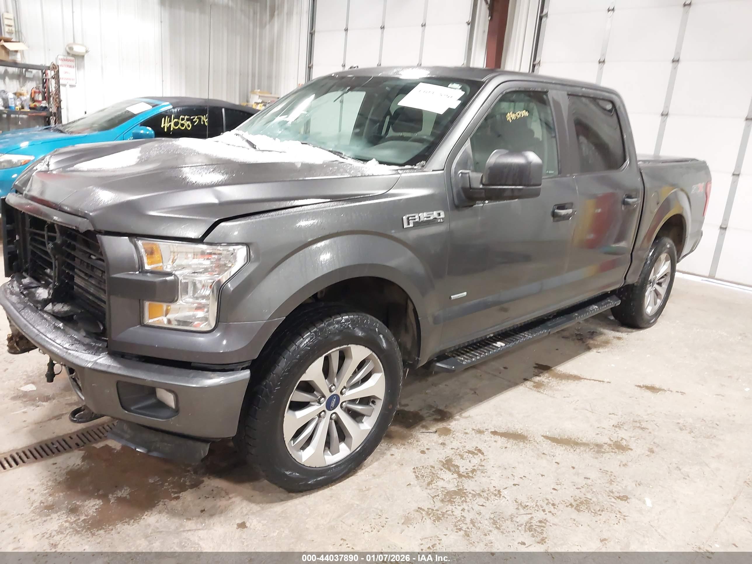 FORD F-150 image 2