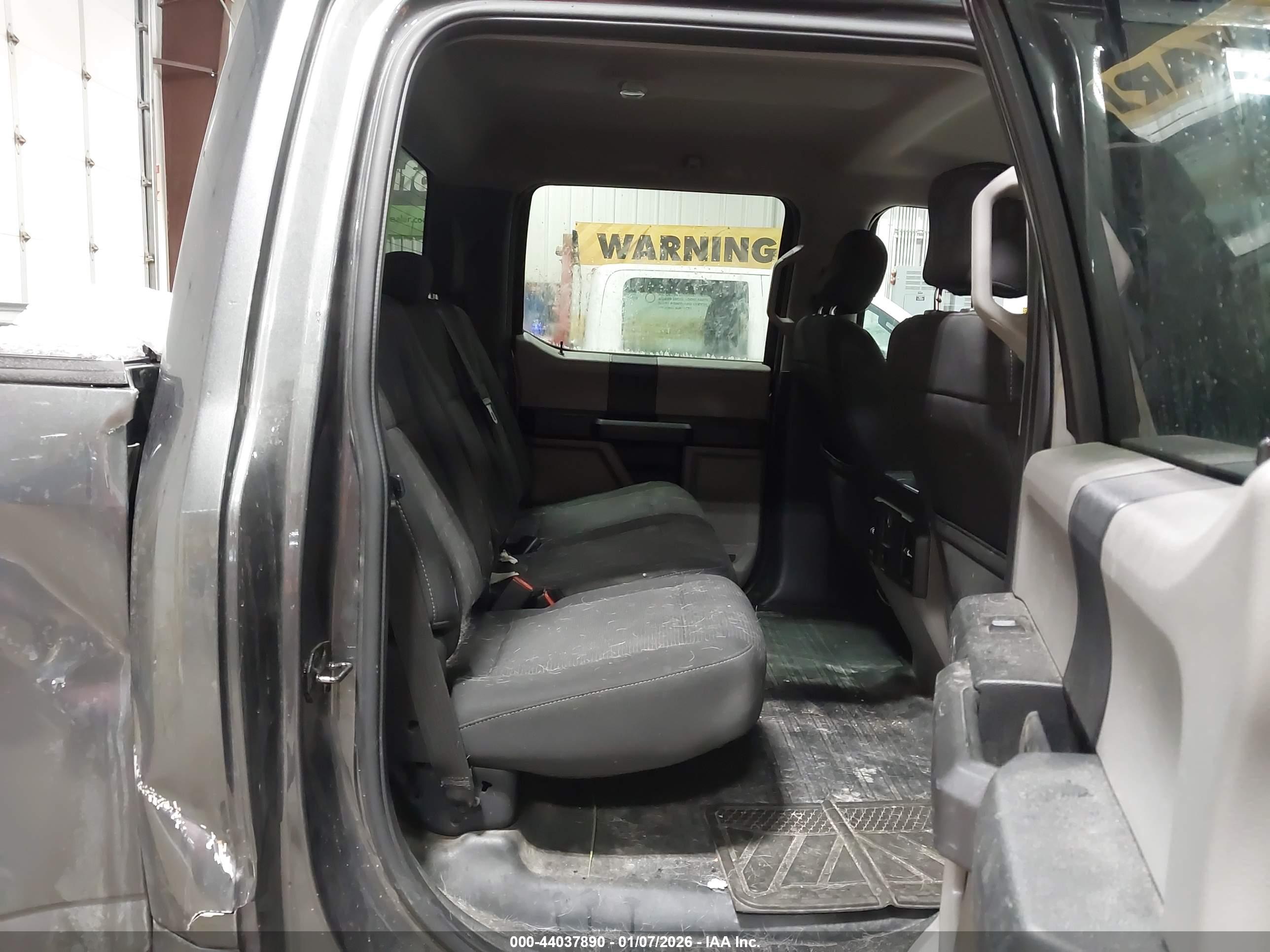 FORD F-150 image 8