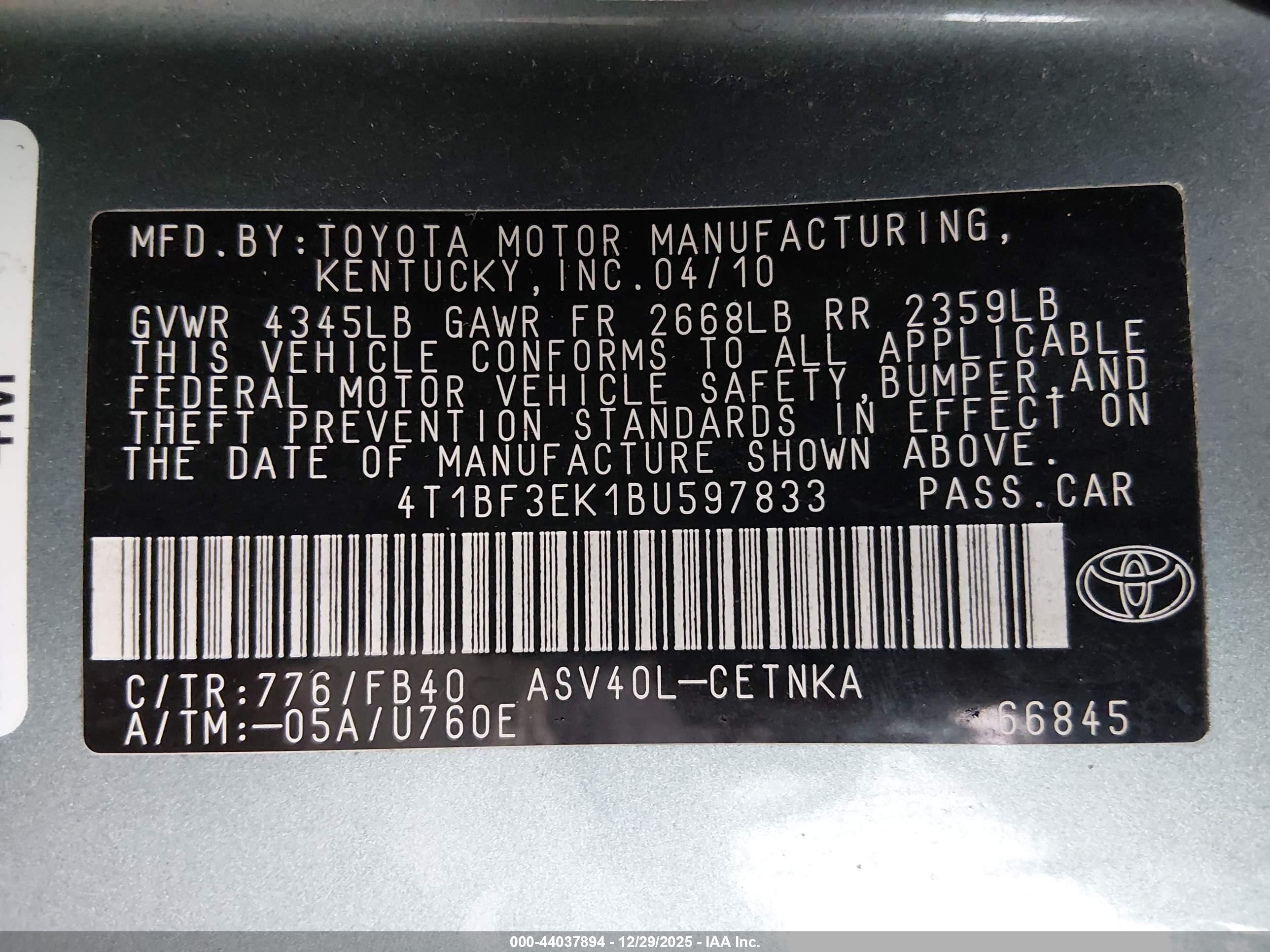 TOYOTA CAMRY image 9