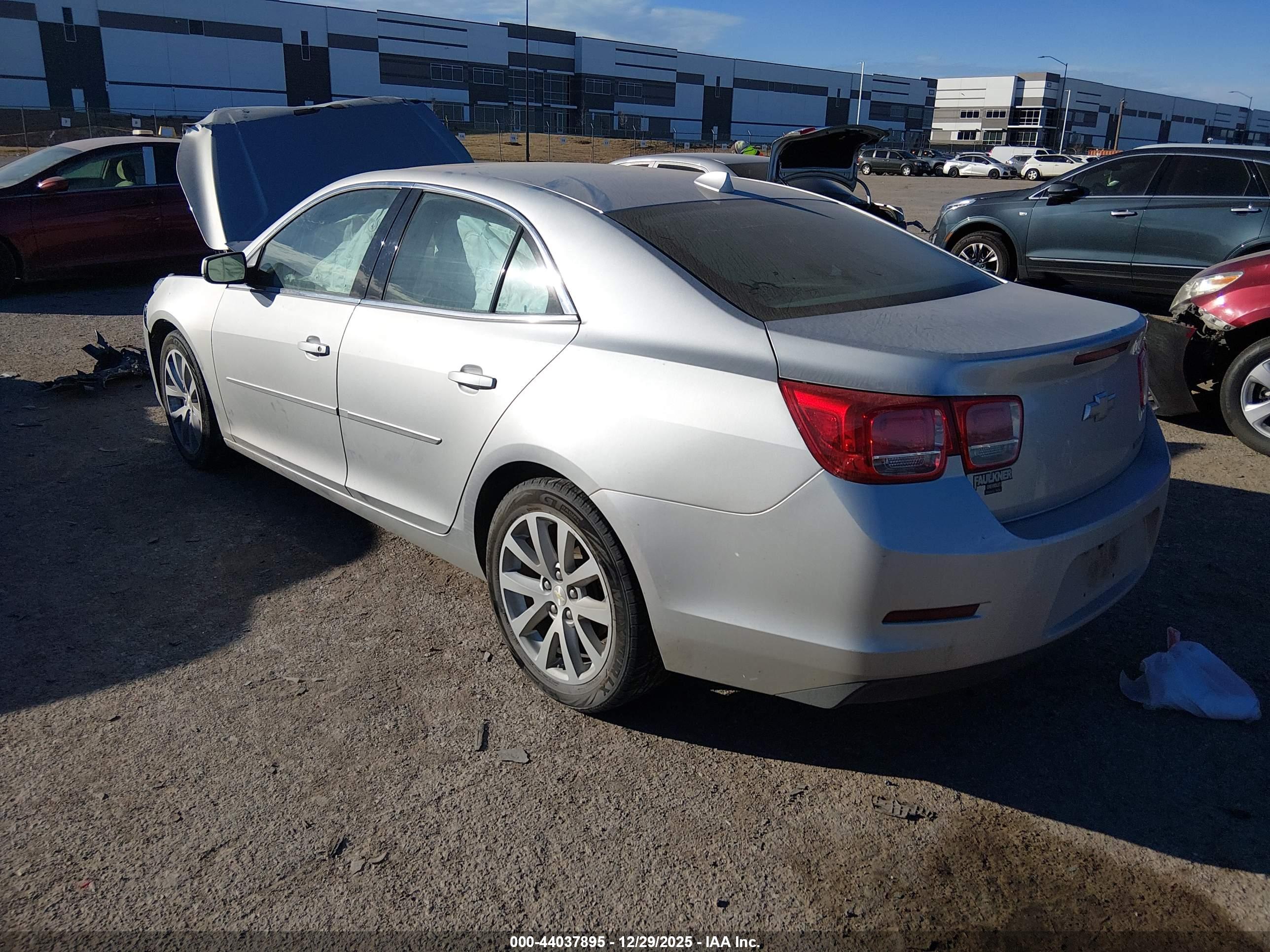 CHEVROLET MALIBU image 3