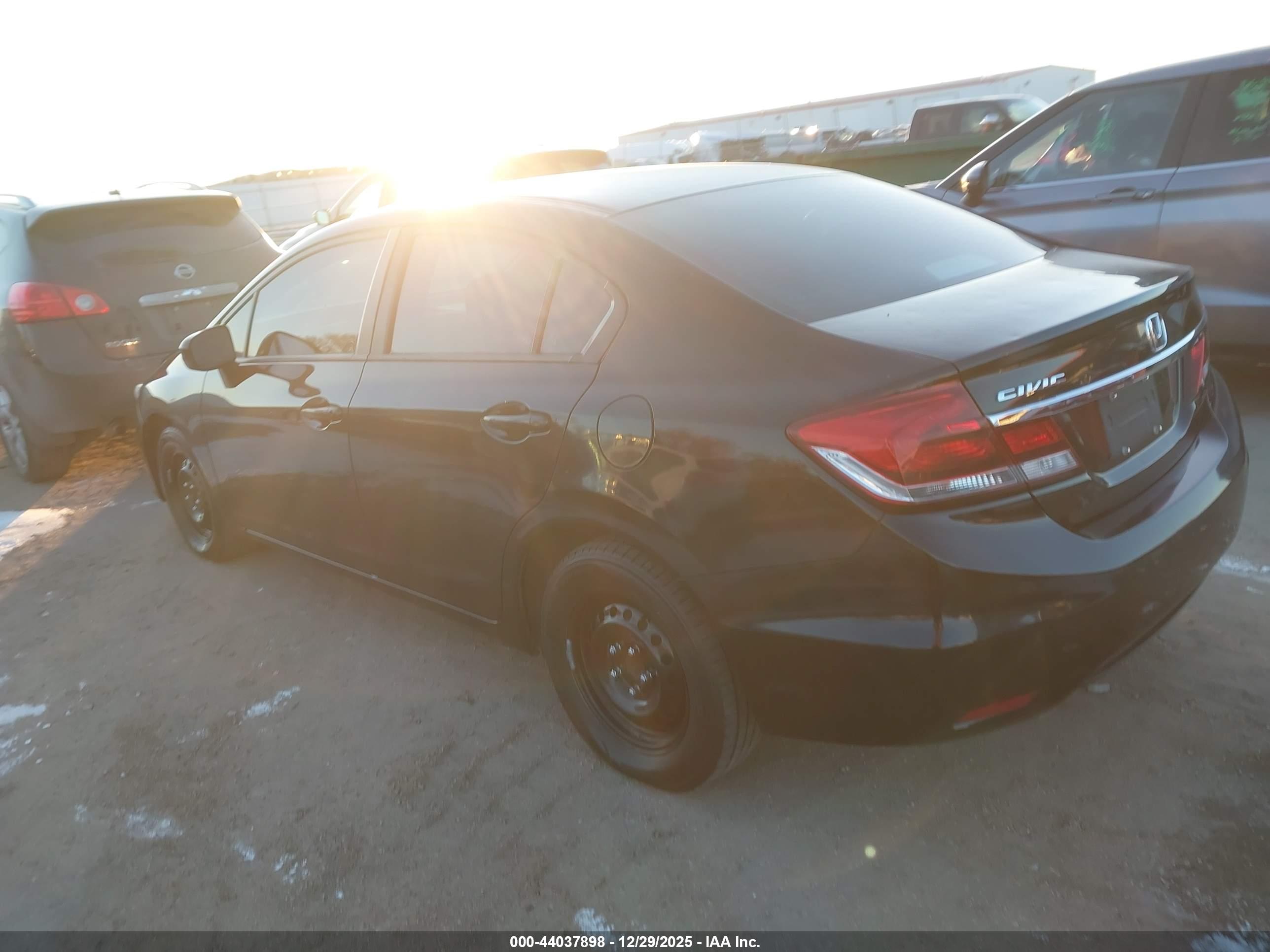HONDA CIVIC image 3