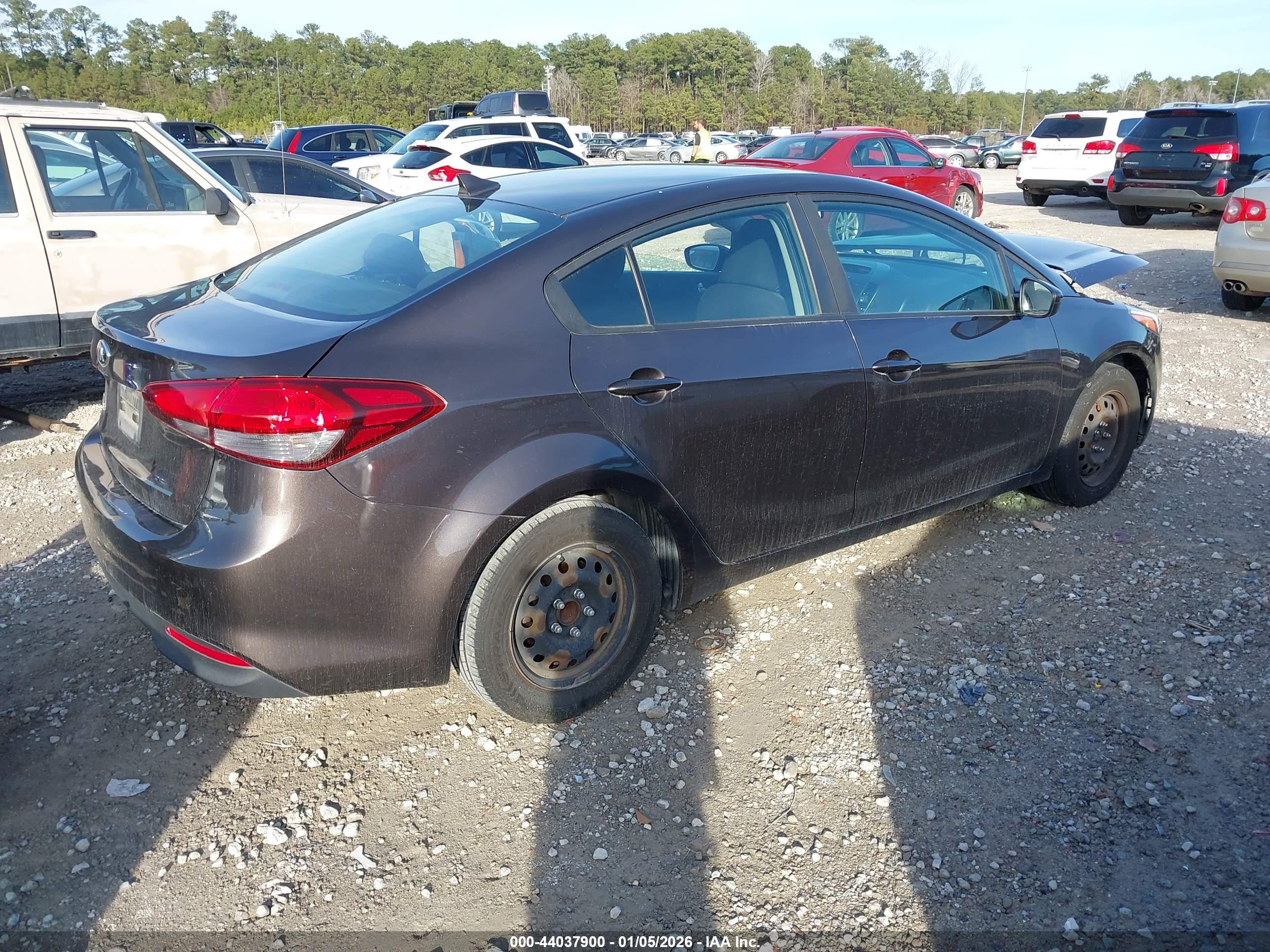 KIA FORTE image 4