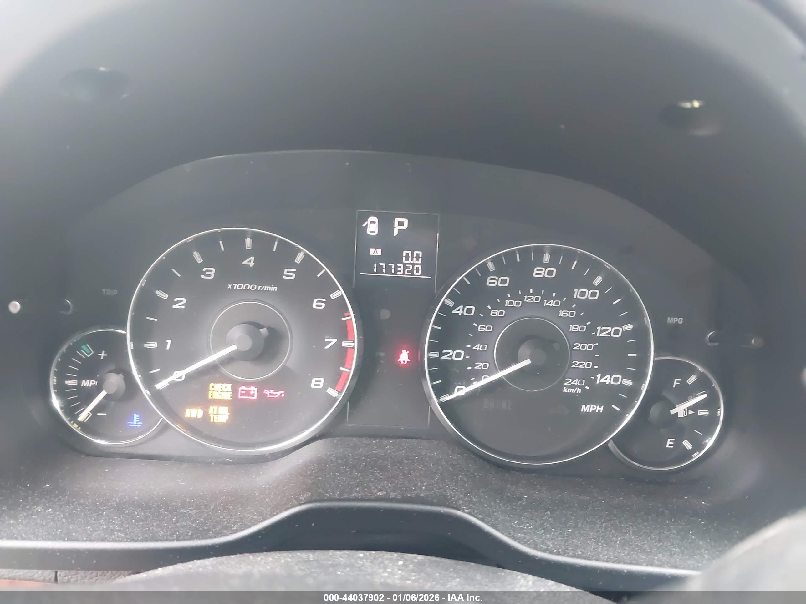 SUBARU OUTBACK image 7