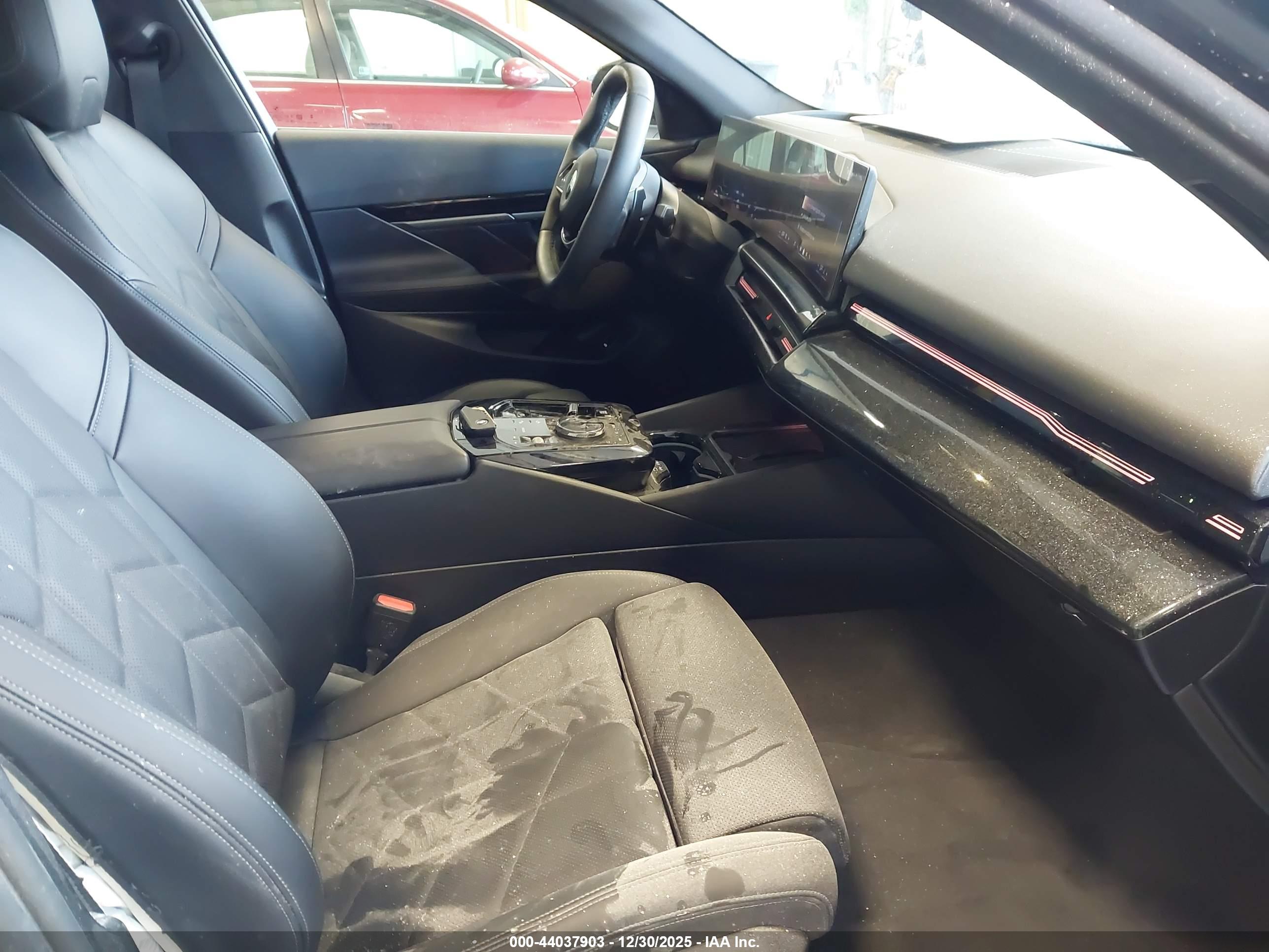 BMW 530I image 5