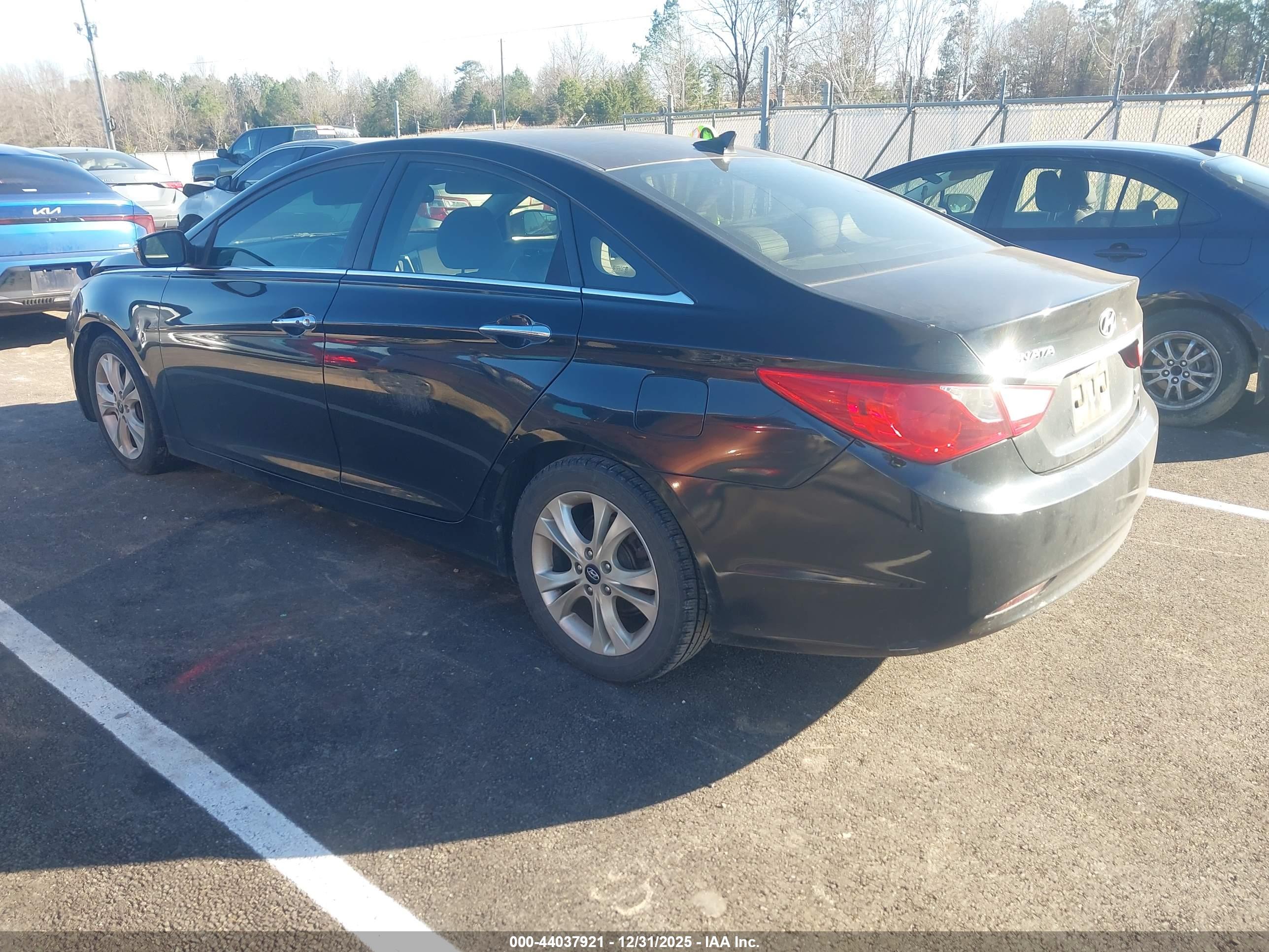 HYUNDAI SONATA image 3