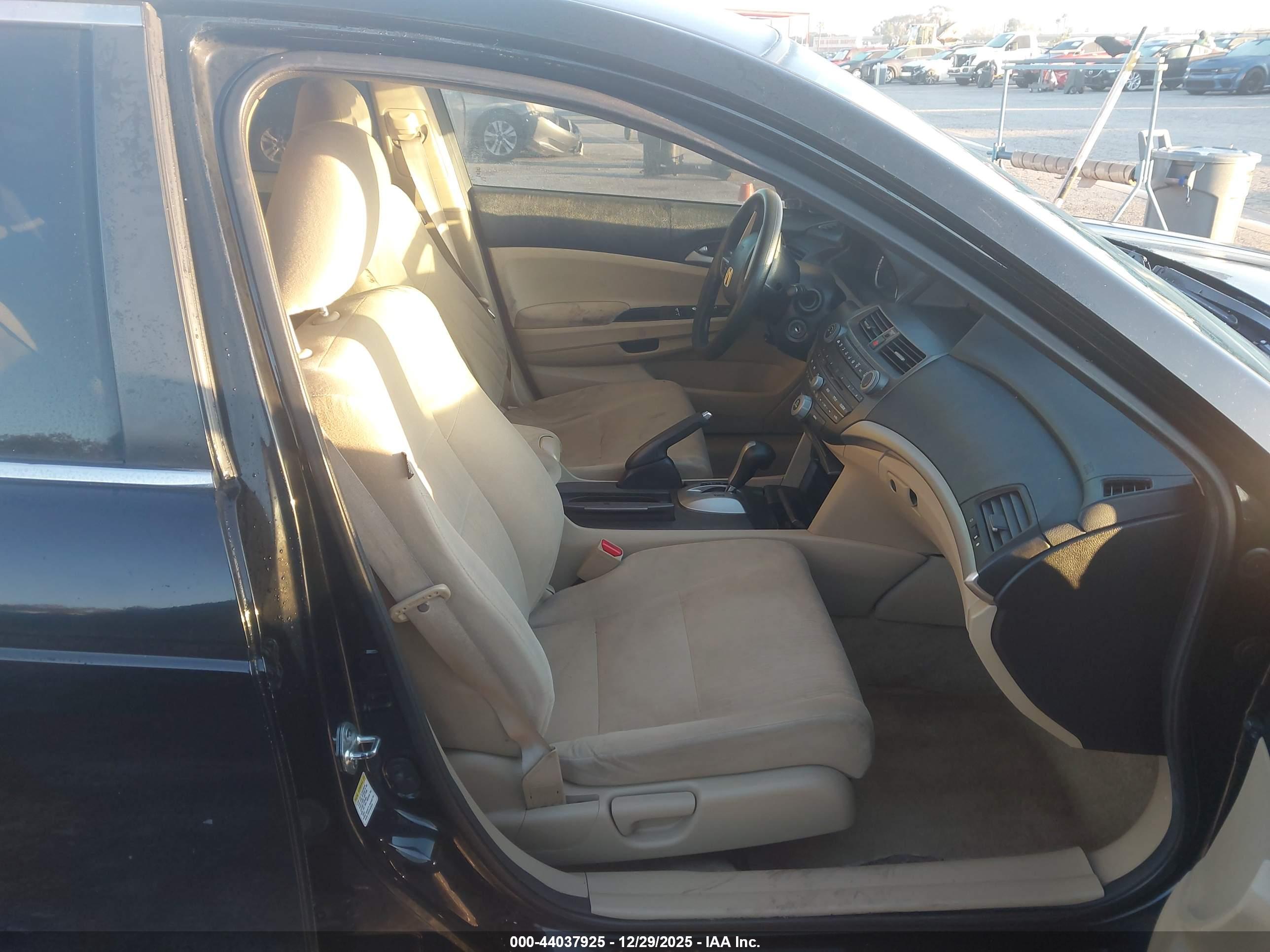 HONDA ACCORD image 5