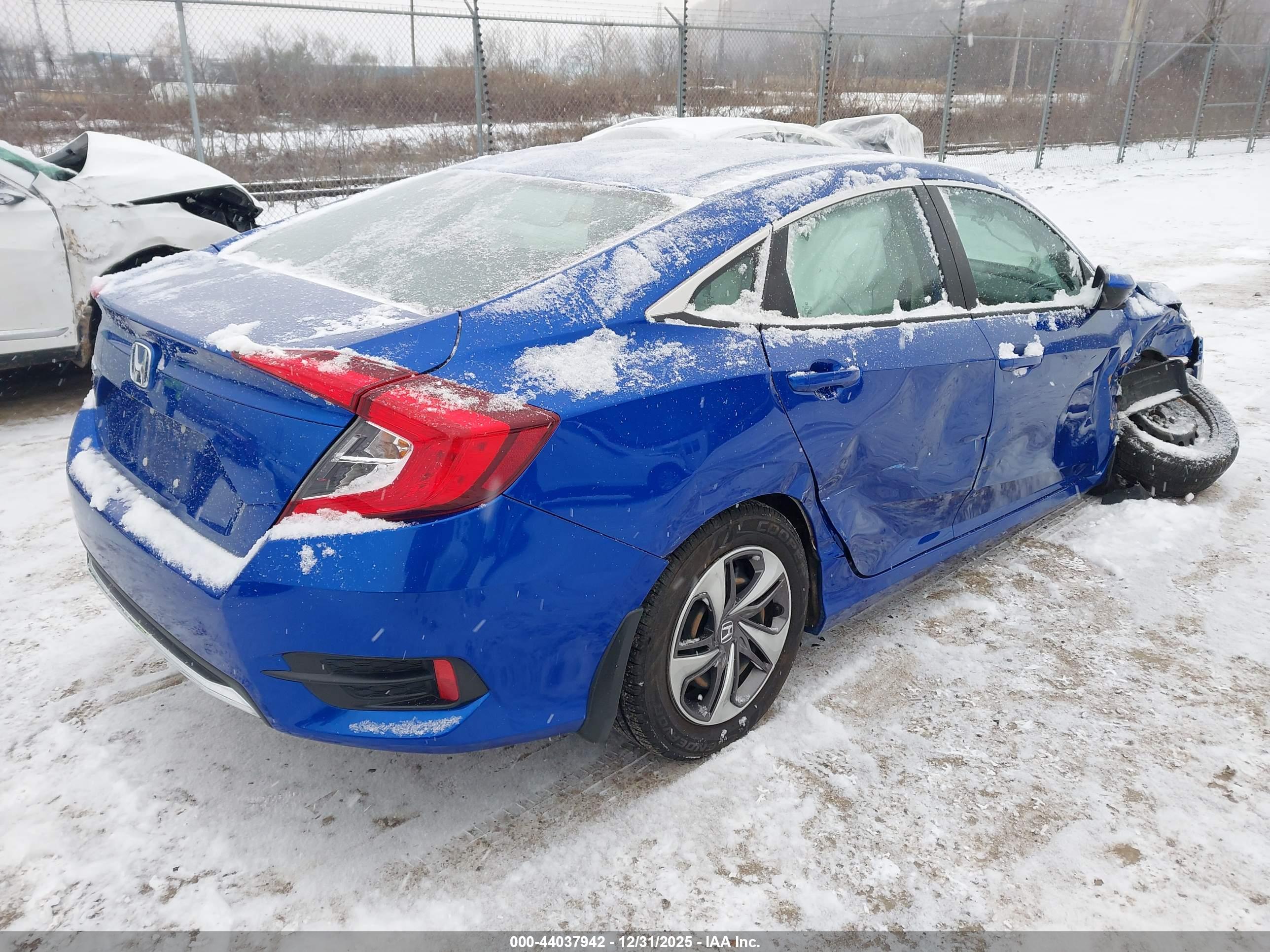 HONDA CIVIC image 4