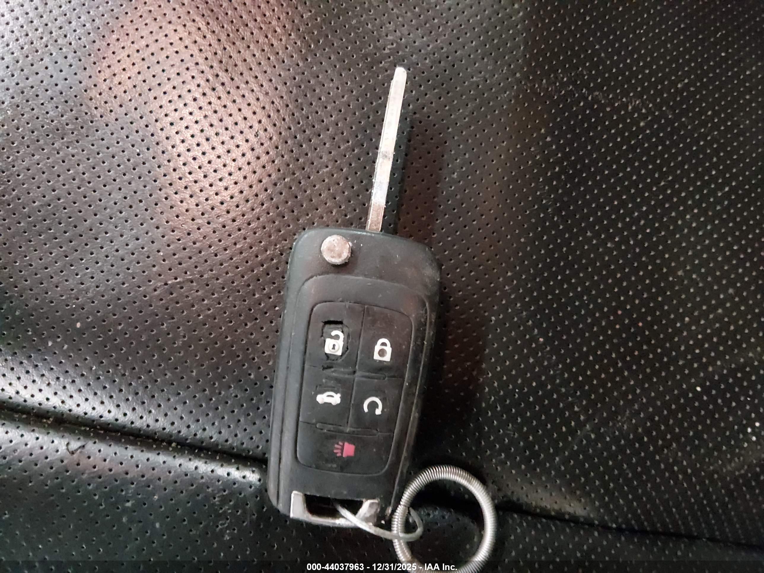 CHEVROLET EQUINOX image 11