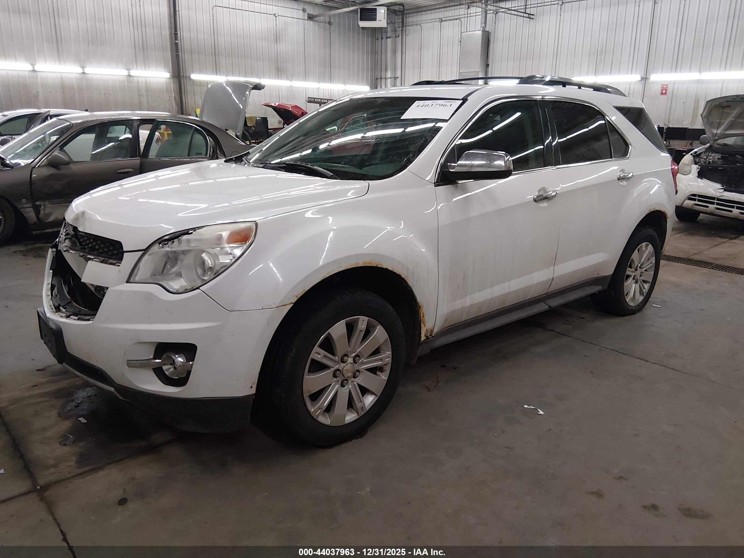 CHEVROLET EQUINOX image 2