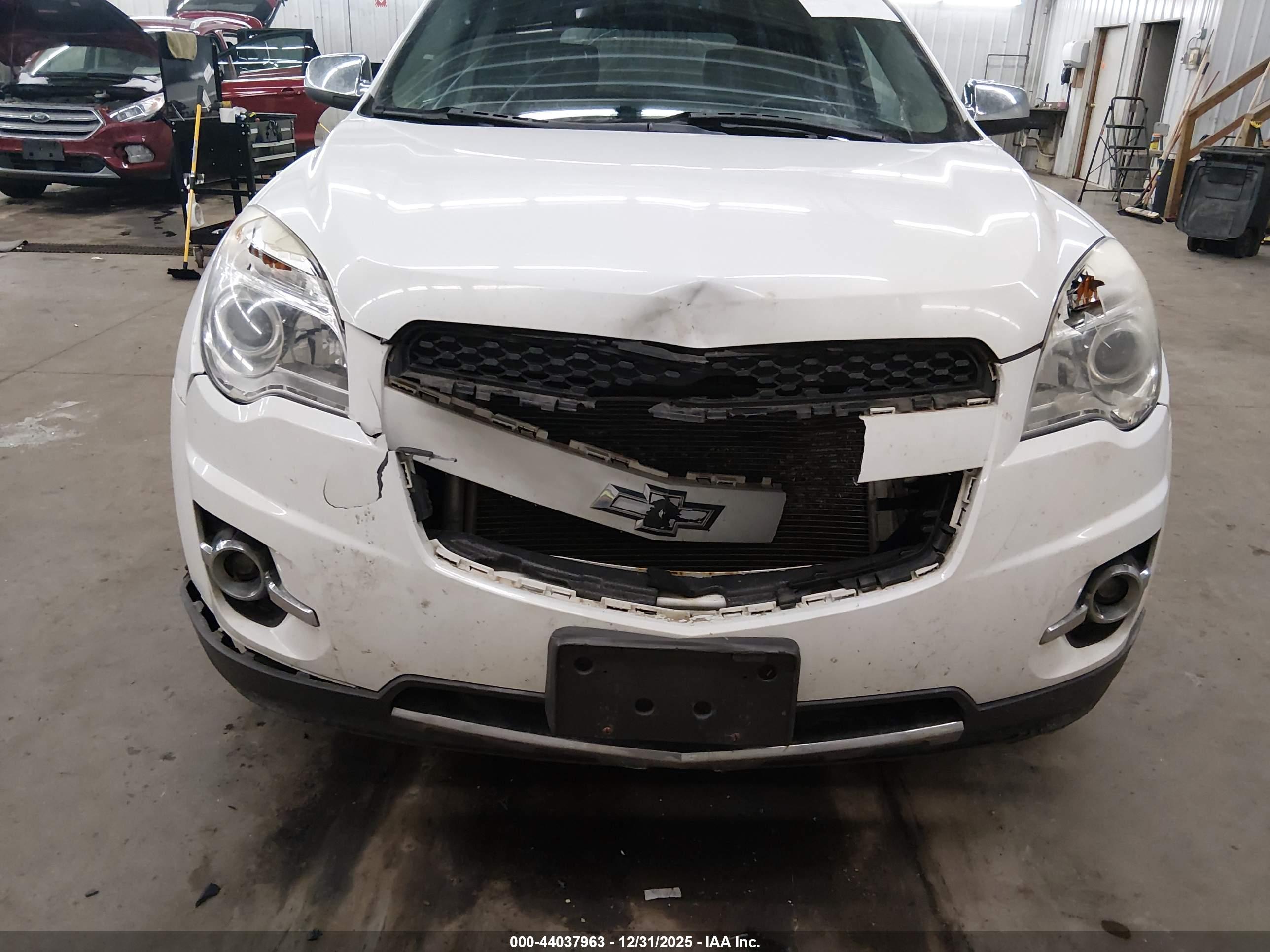 CHEVROLET EQUINOX image 6