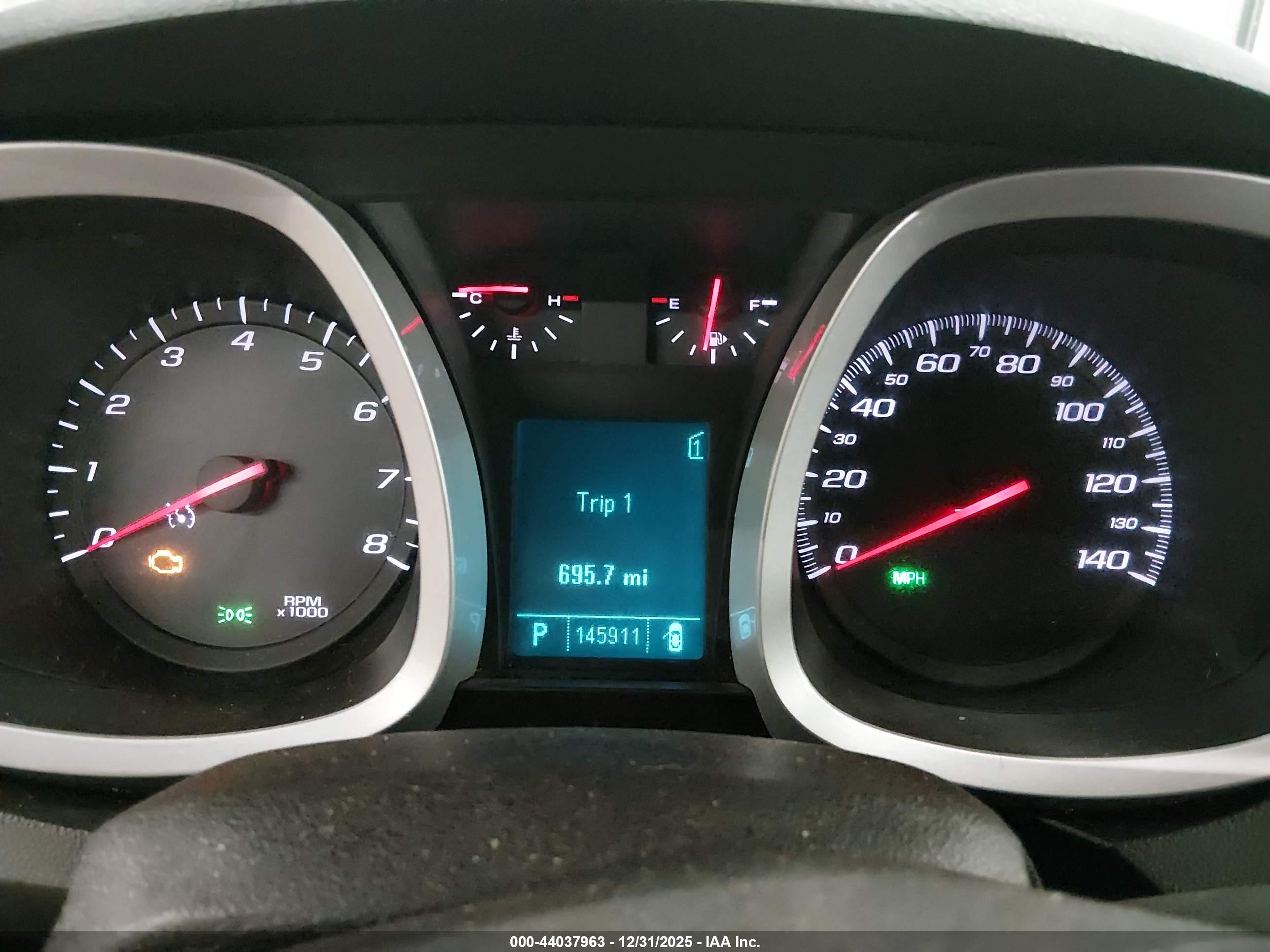 CHEVROLET EQUINOX image 7