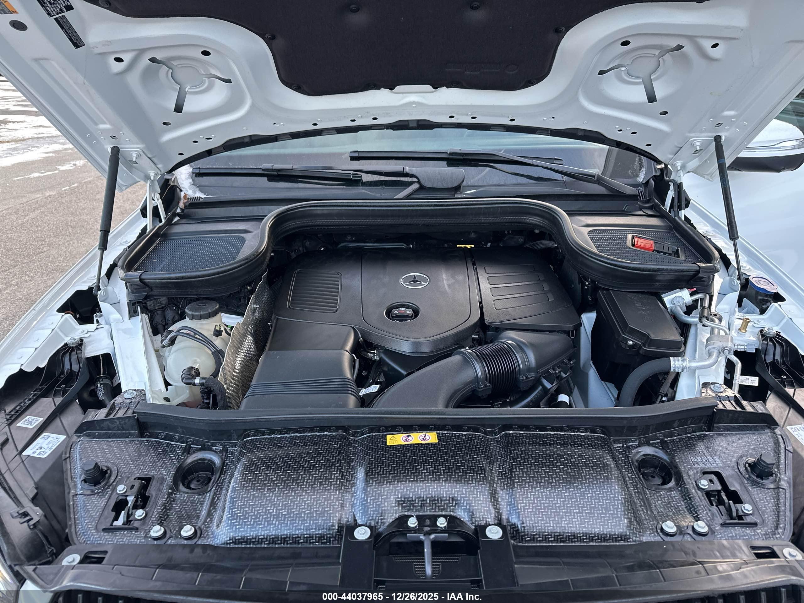 MERCEDES-BENZ GLE image 10