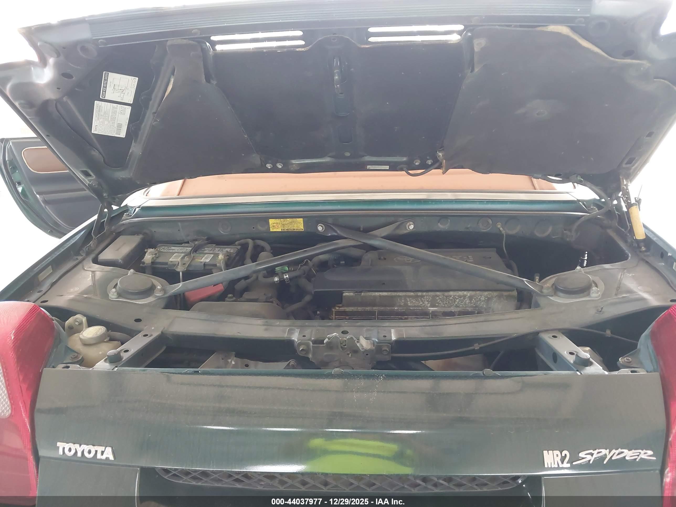 TOYOTA MR2 image 10