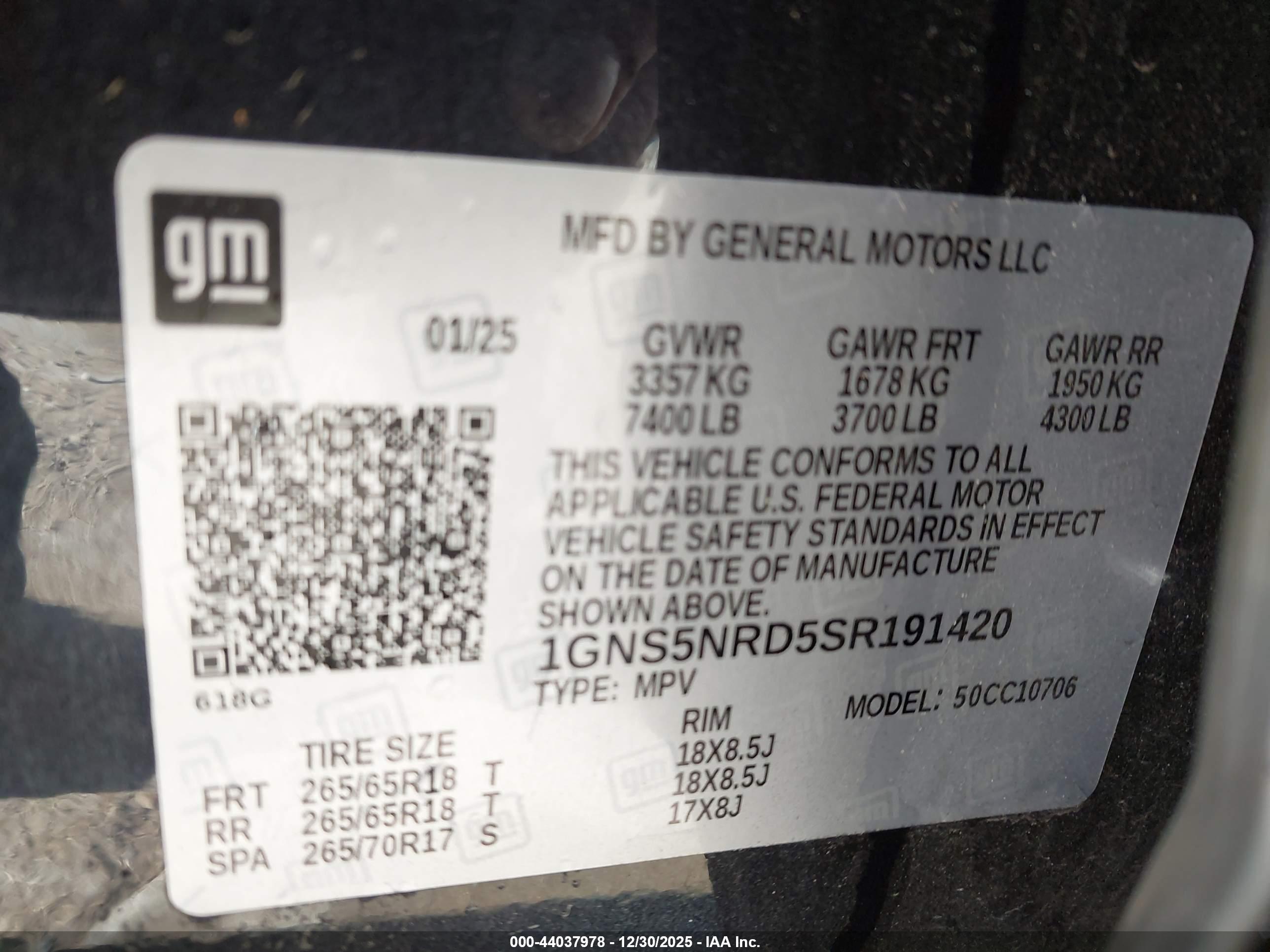 CHEVROLET TAHOE image 9