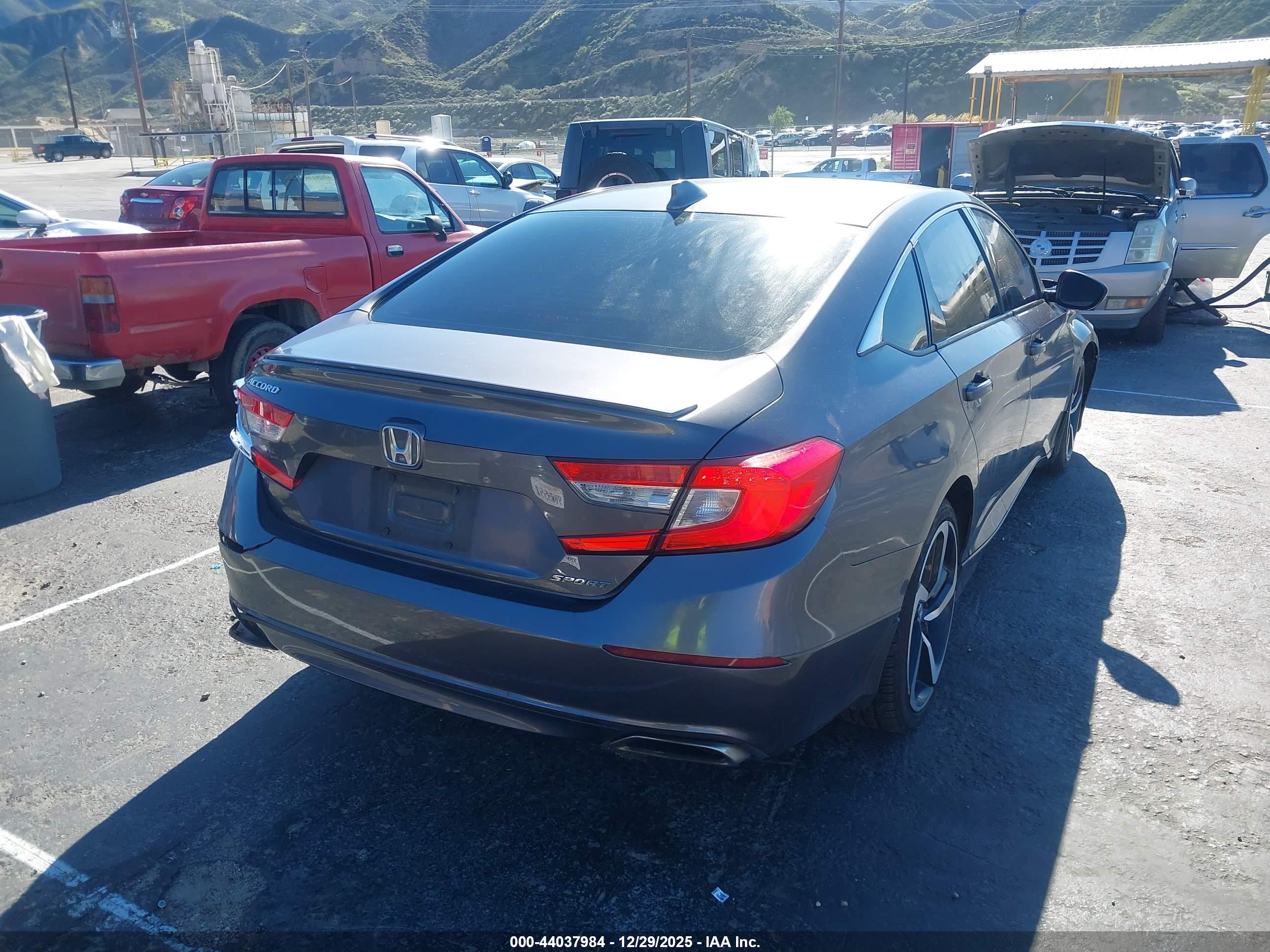 HONDA ACCORD image 4