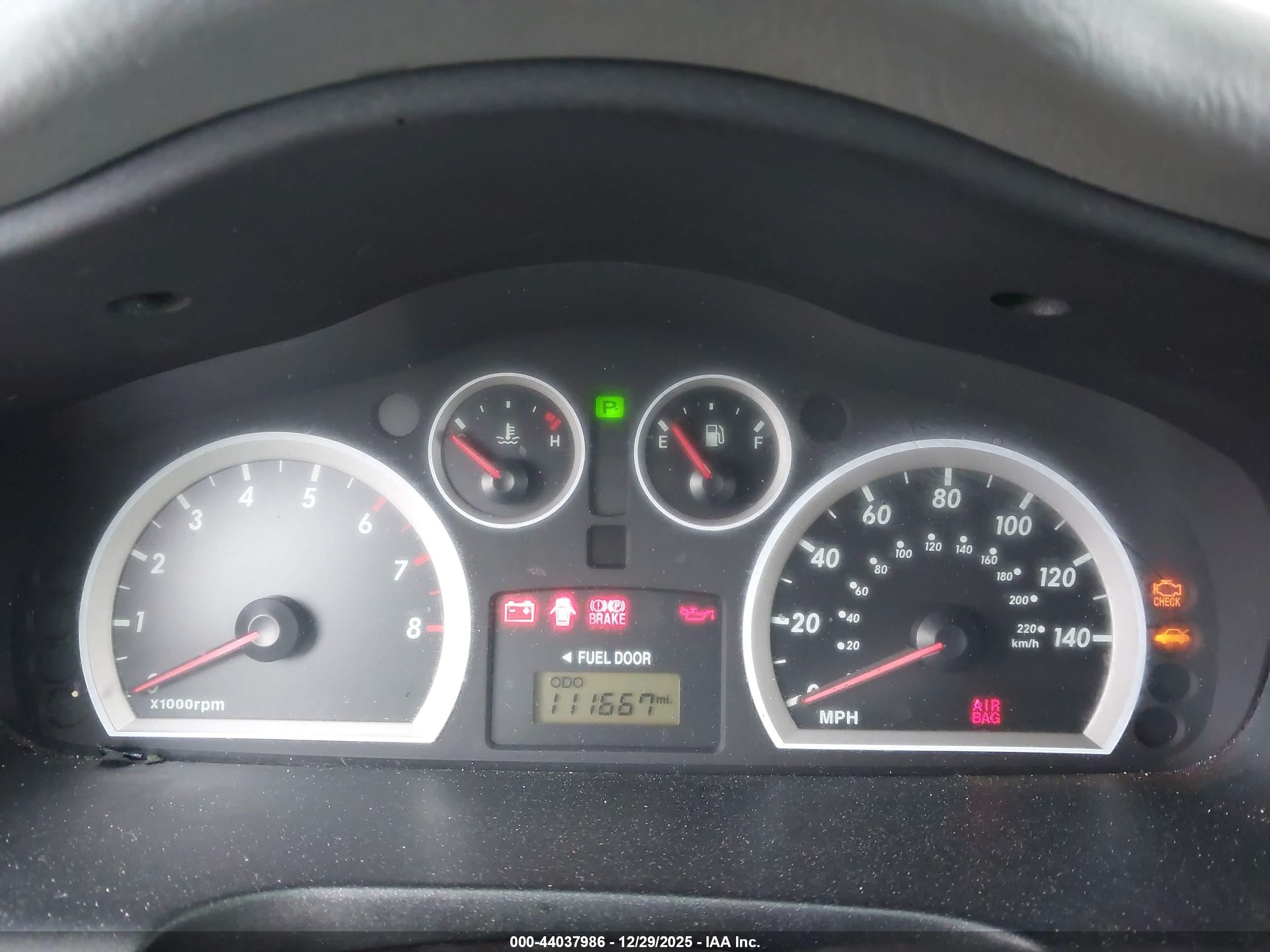 HYUNDAI SANTA image 7