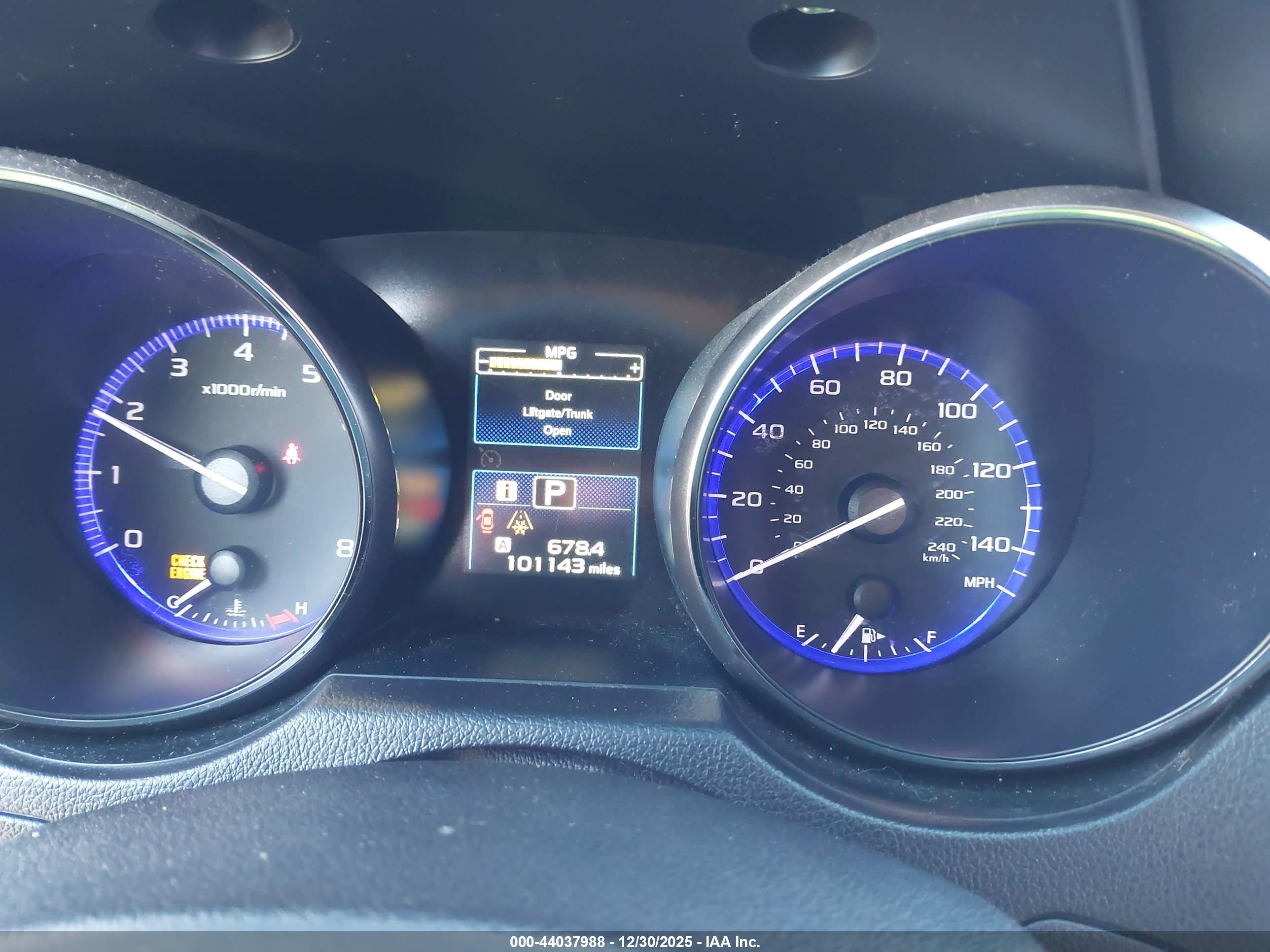 SUBARU LEGACY image 7