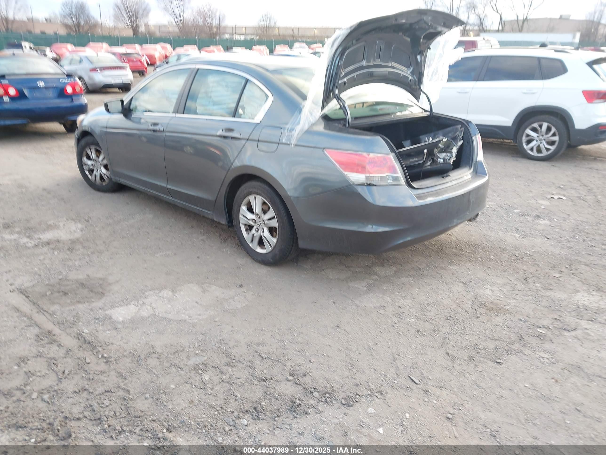 HONDA ACCORD image 3