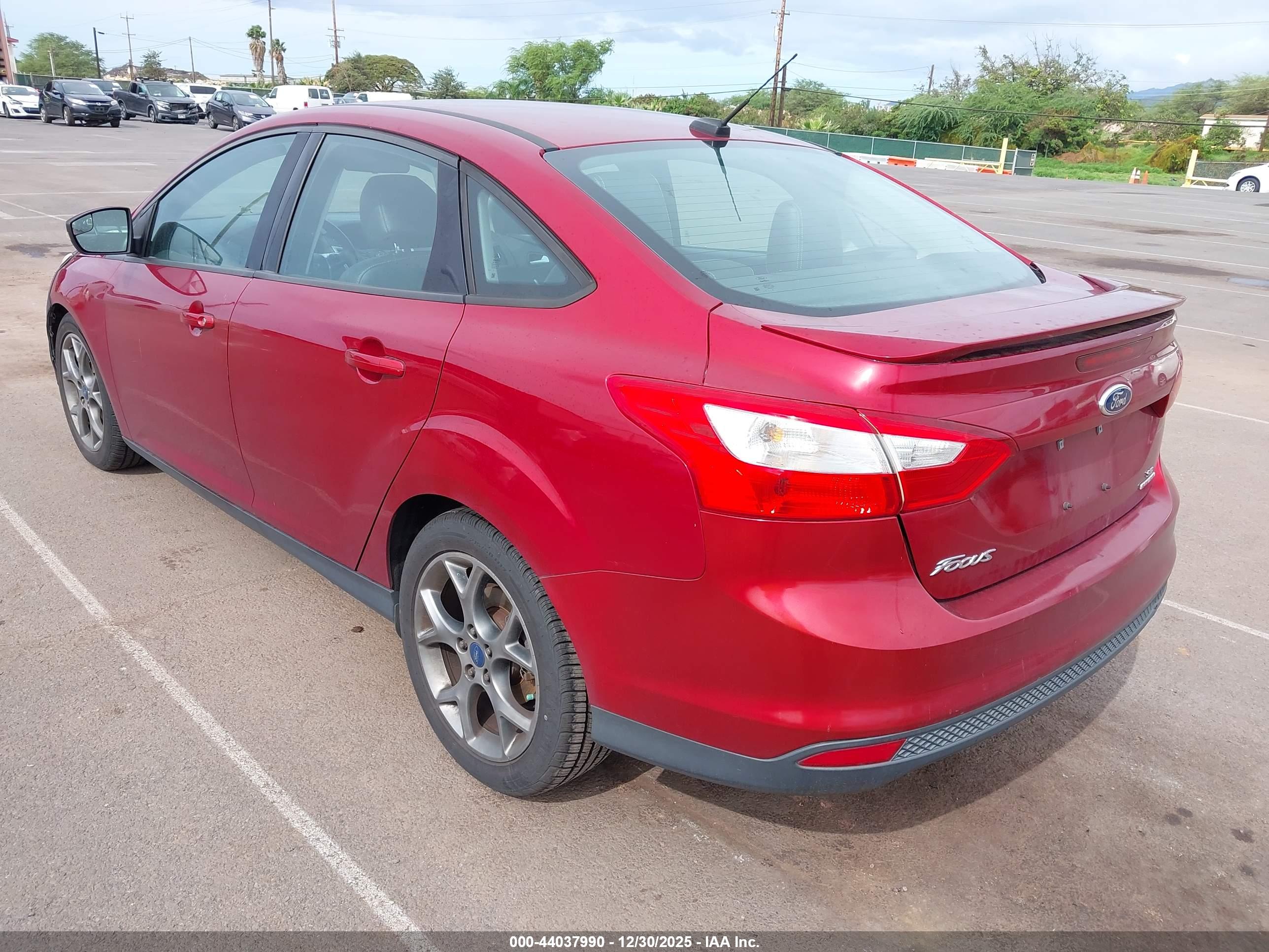 FORD FOCUS image 3