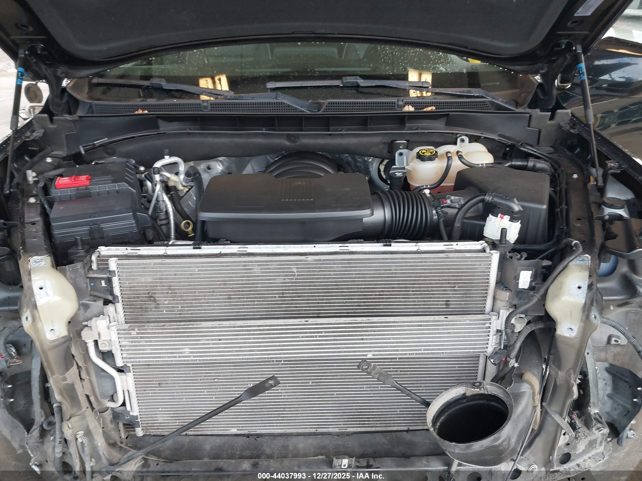 GMC YUKON image 10