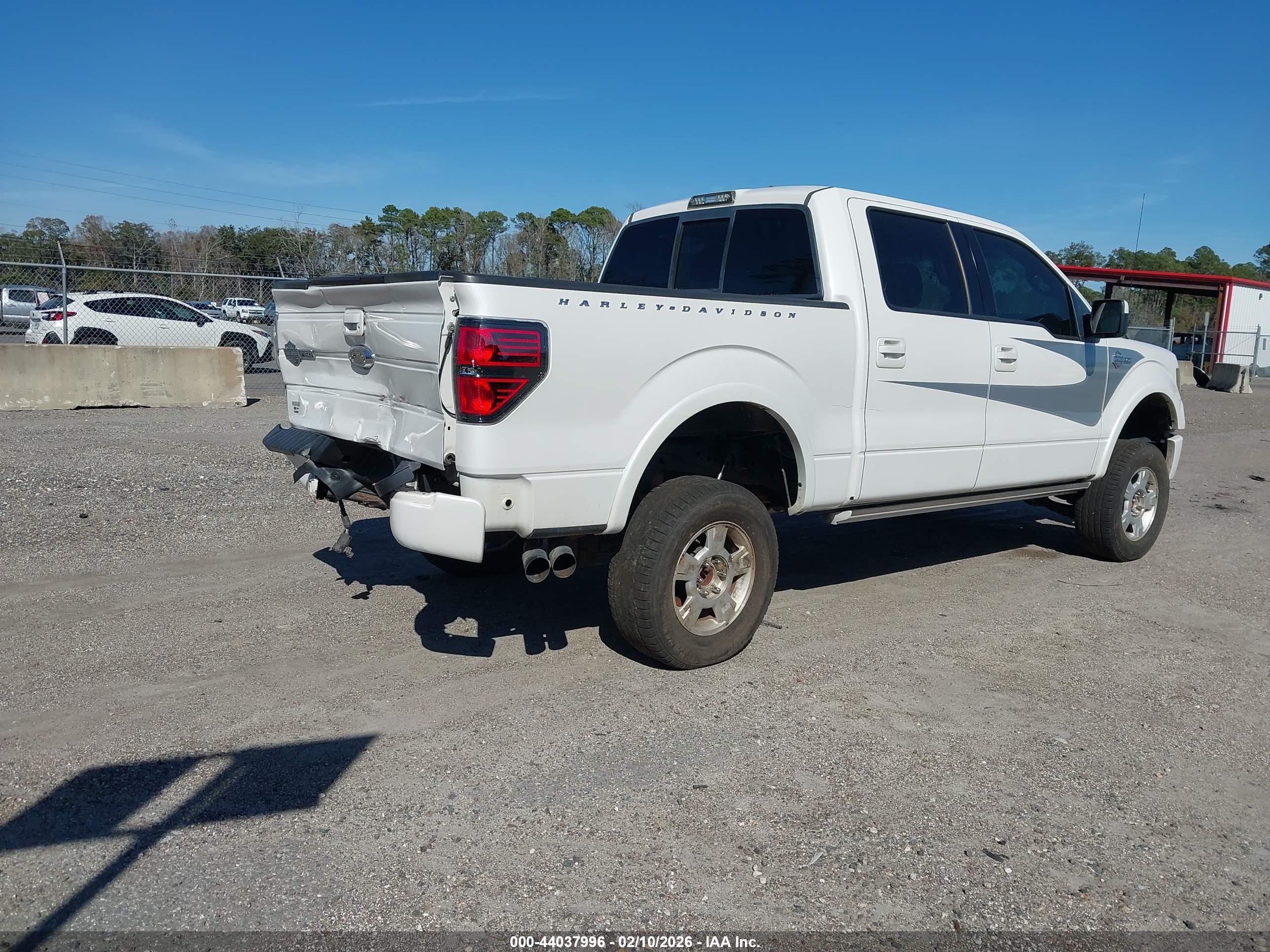 FORD F-150 image 4