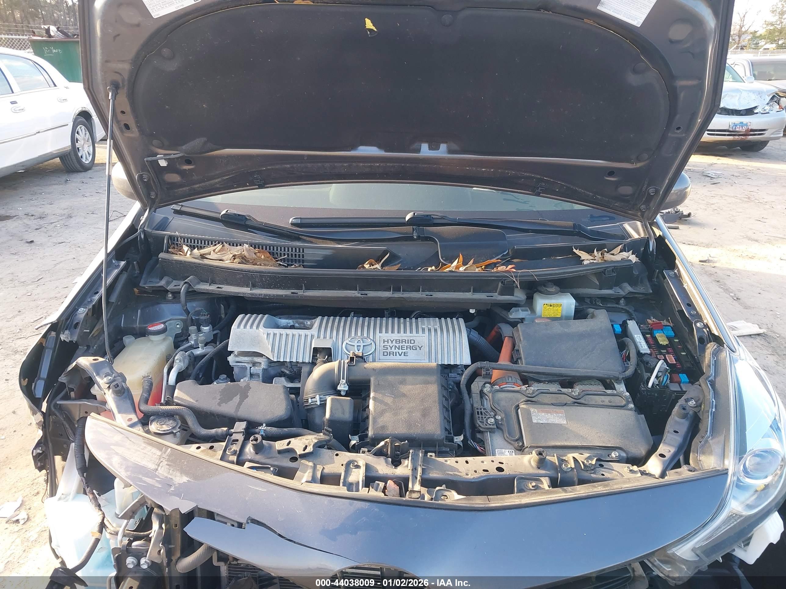 TOYOTA PRIUS image 10