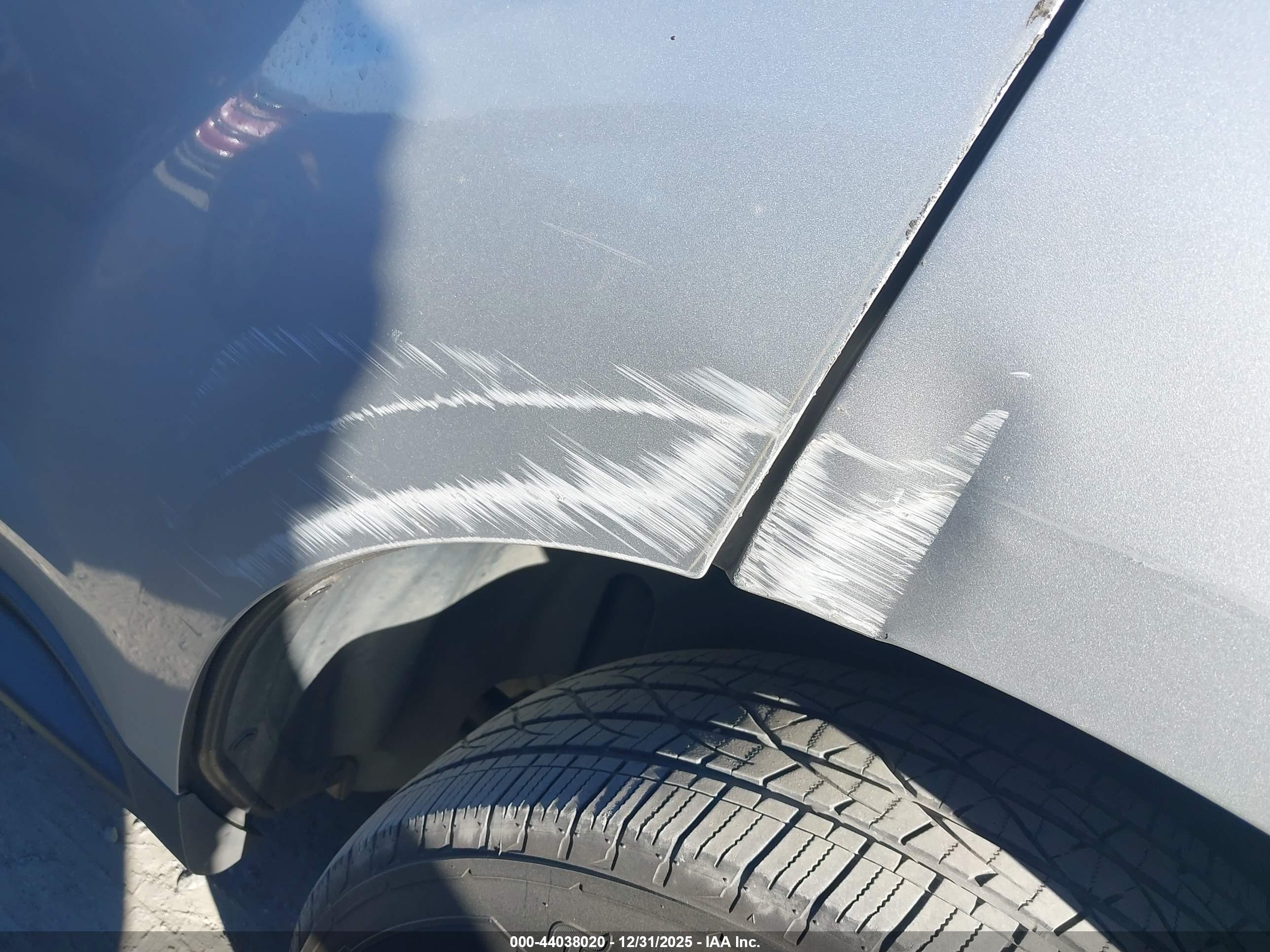 CHEVROLET EQUINOX image 6