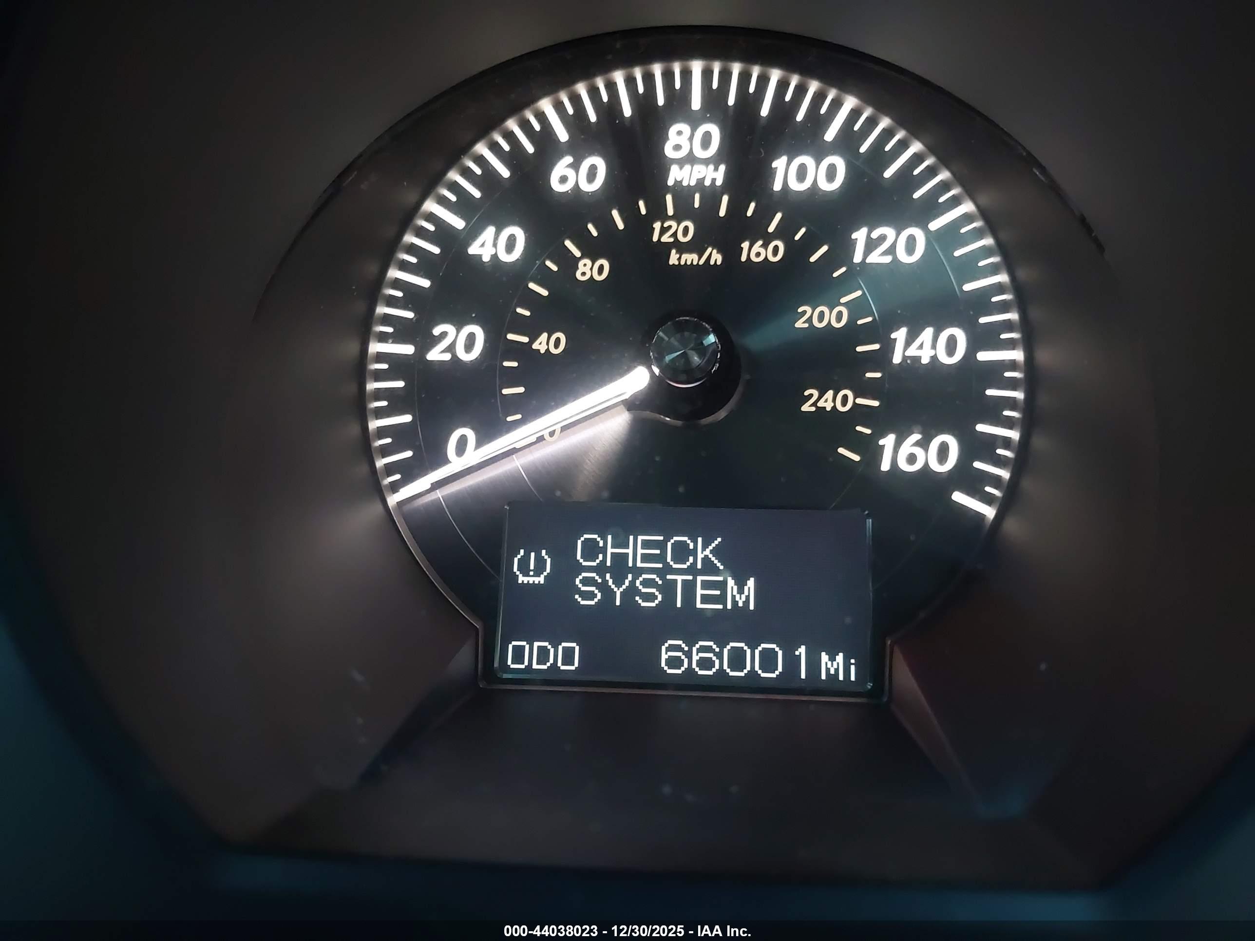 LEXUS GS image 7