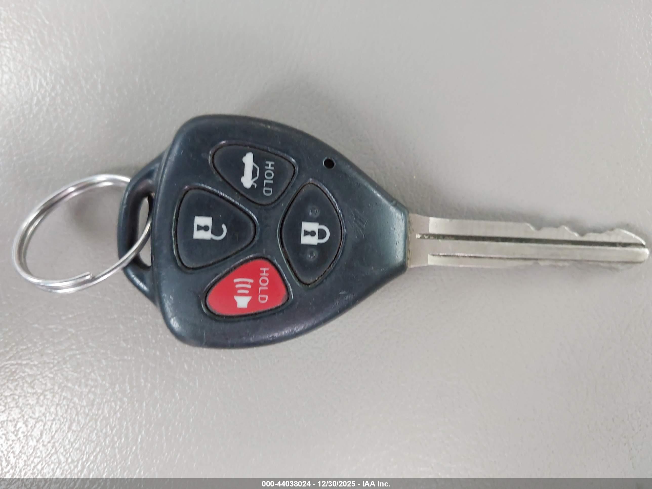 TOYOTA CAMRY image 11