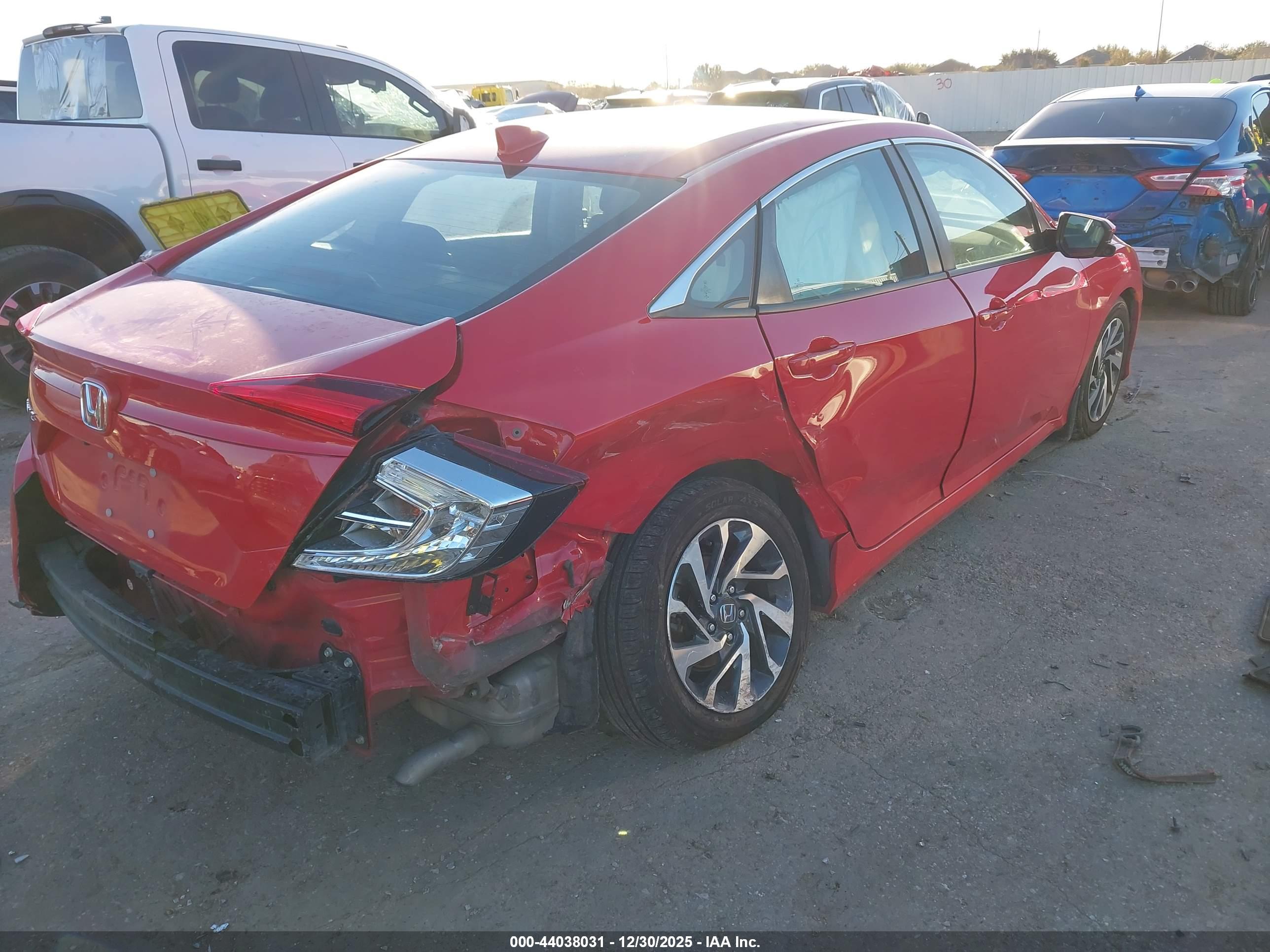 HONDA CIVIC image 4
