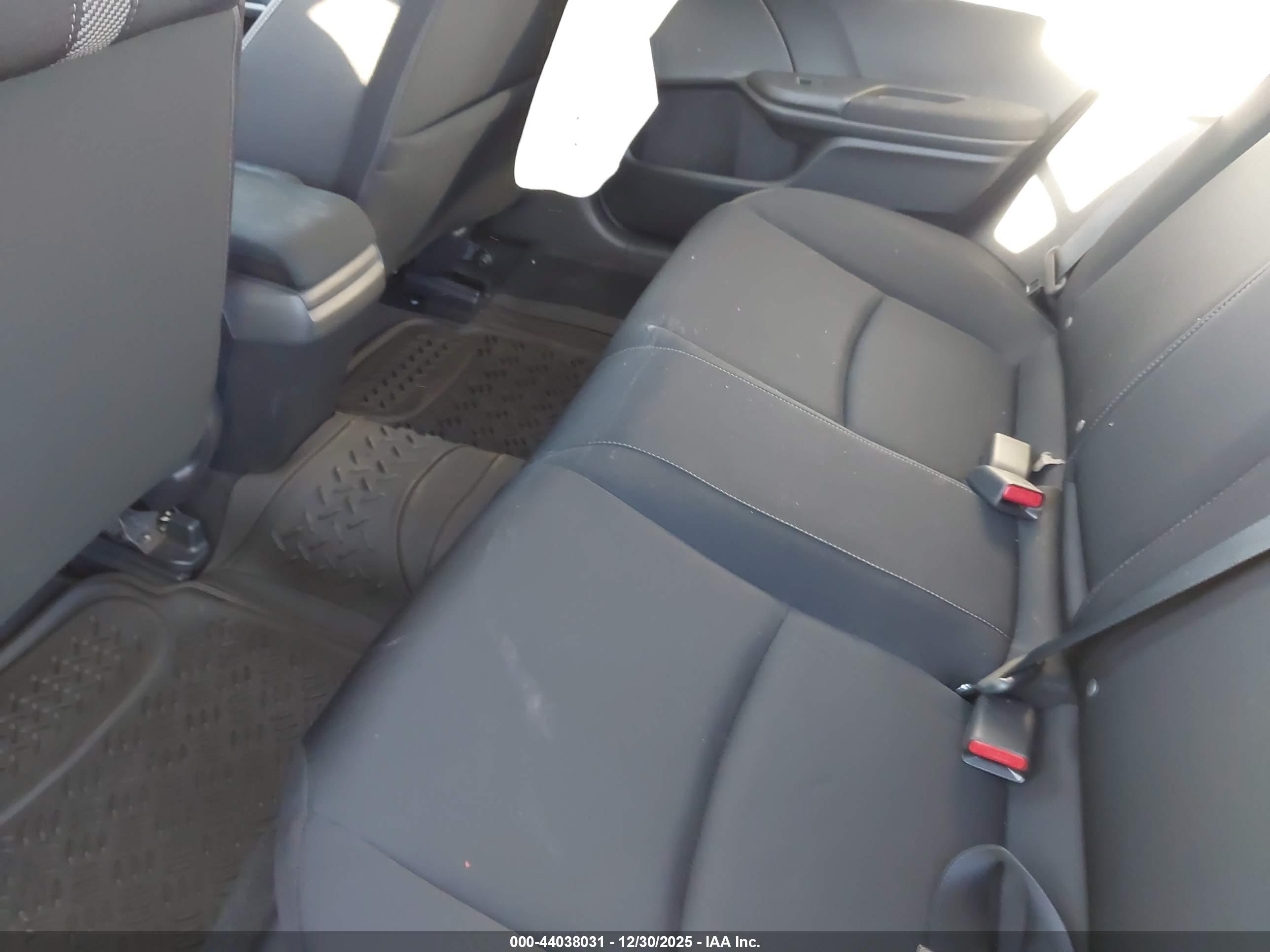 HONDA CIVIC image 8